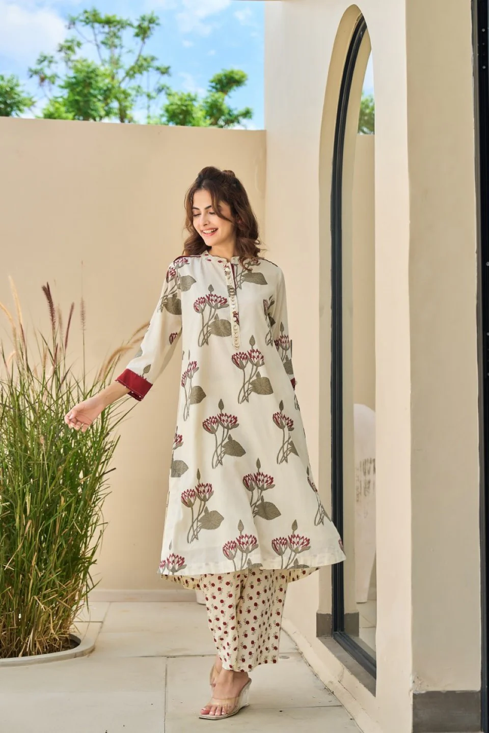 Tatva Cream cotton kurta pant set - Image 13