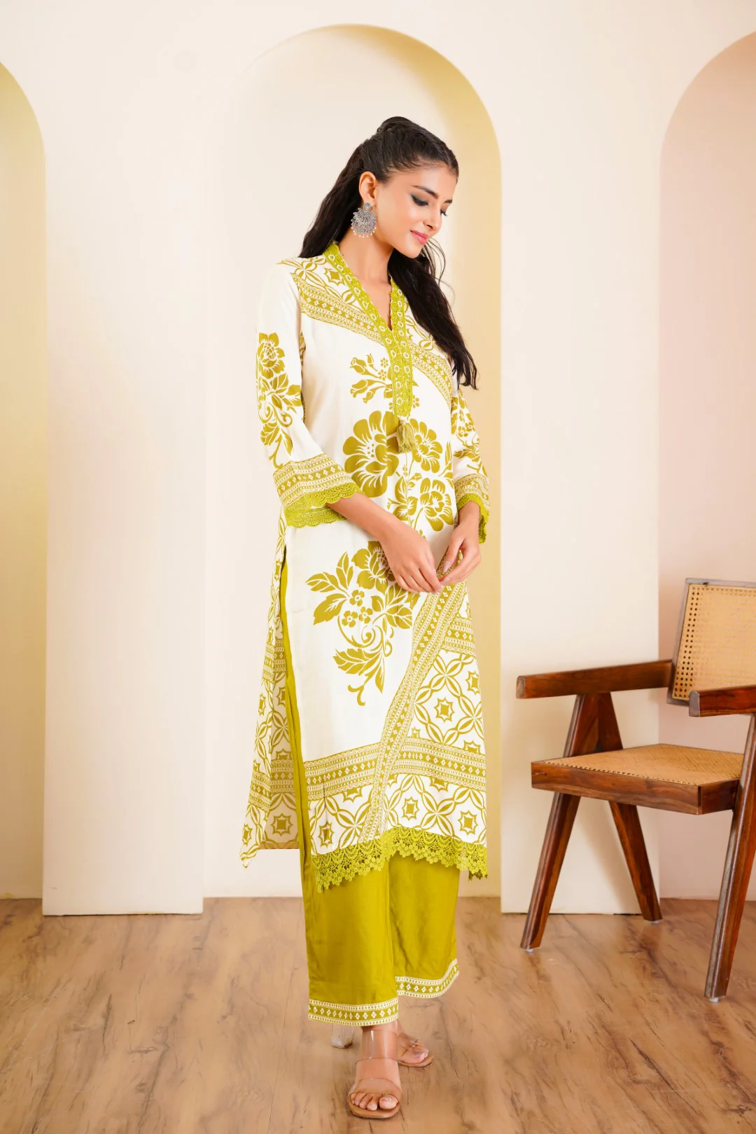 Rabha Olive printed kurta pant set - Image 3
