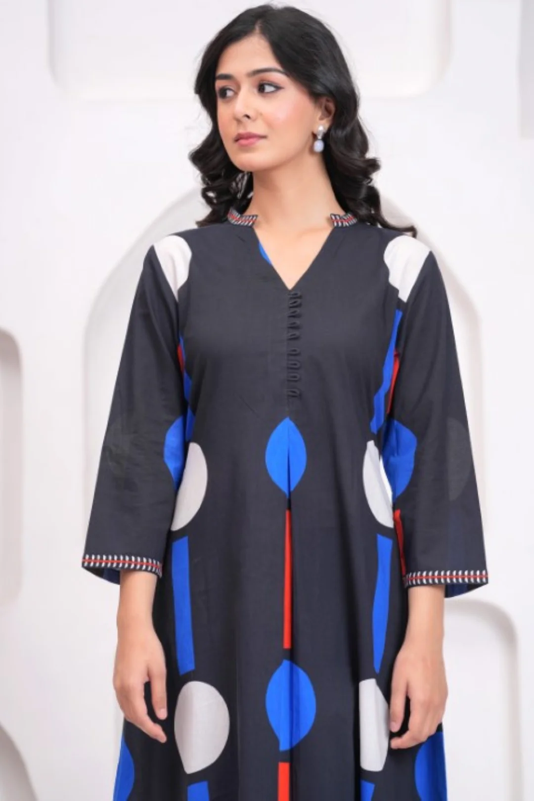 Maurya ebony Cotton Printed Kurta Pant Set - Image 5