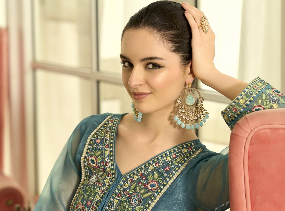 Prema hibis embroidery jacket suit set - Image 4