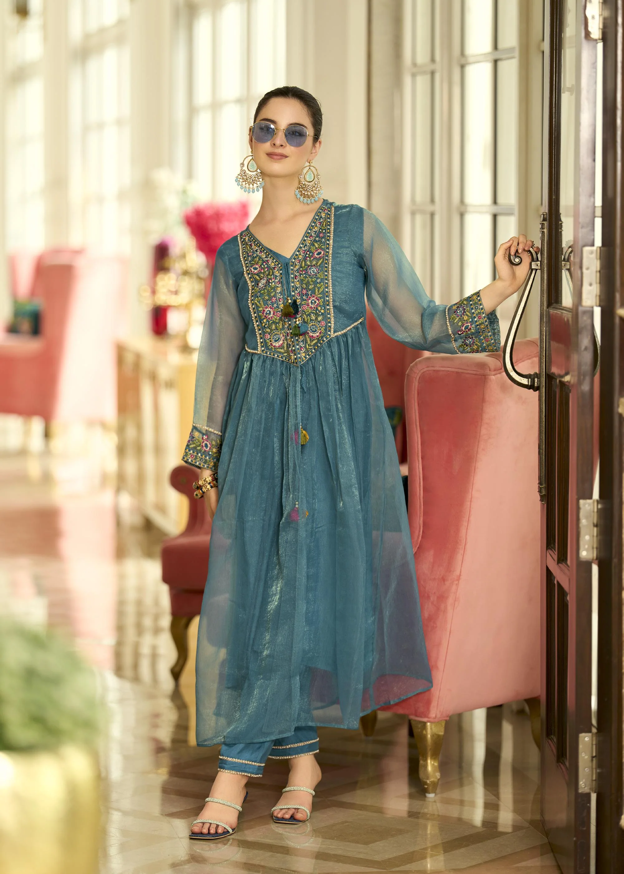 Prema hibis embroidery jacket suit set - Image 5