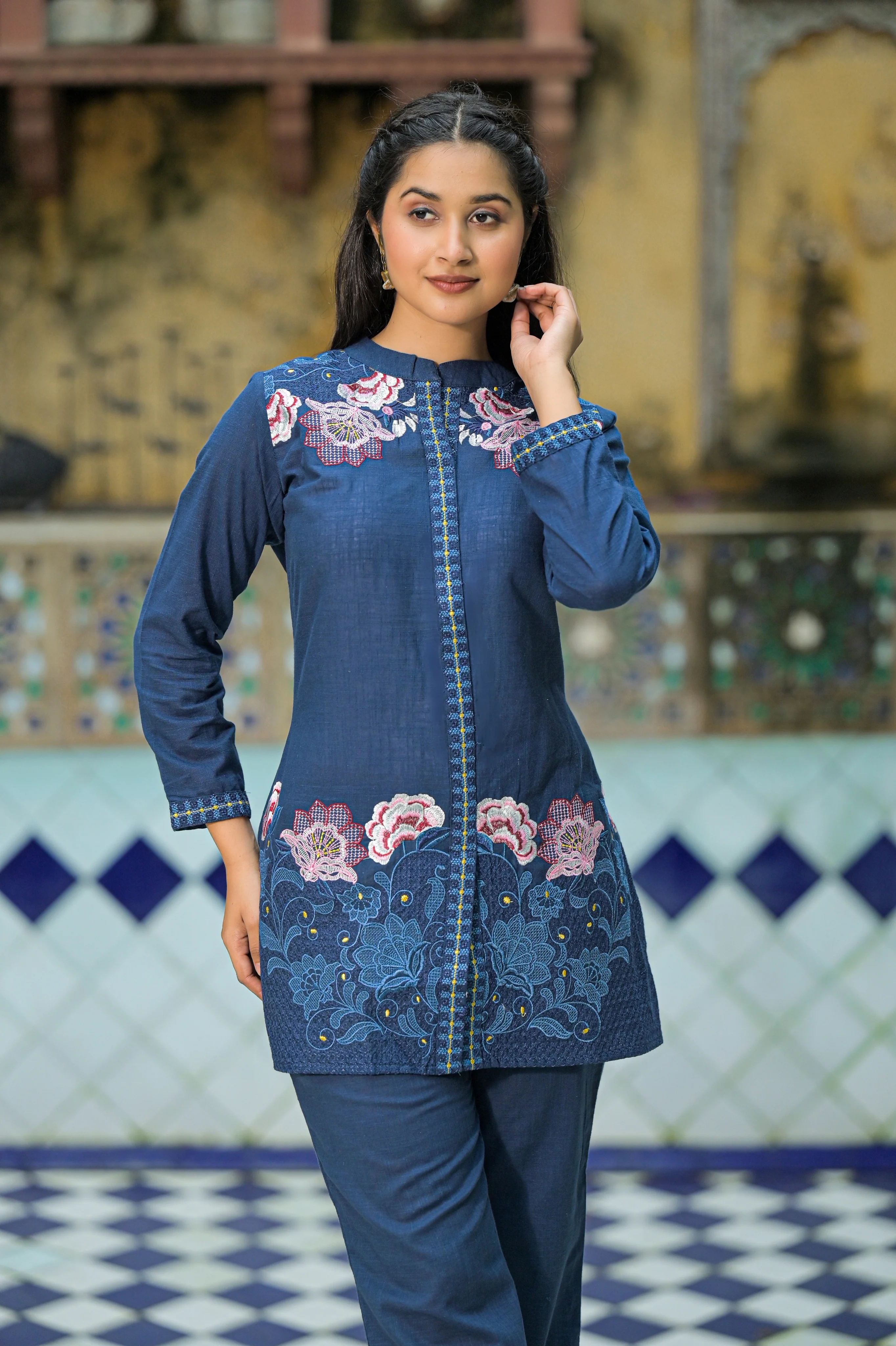 Sanjana hibis Embroidered Co-ord Set - Image 2