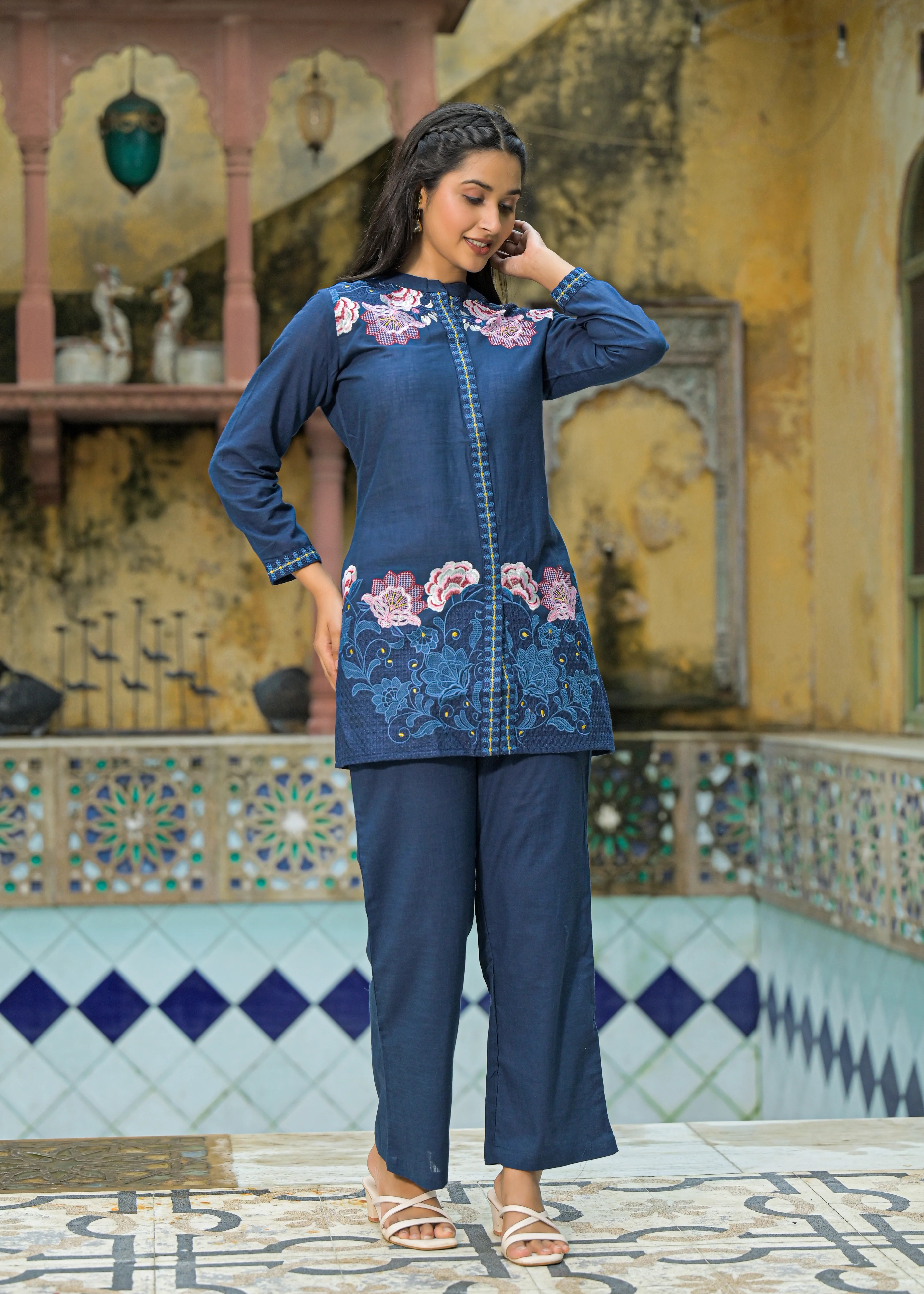 Sanjana hibis Embroidered Co-ord Set - Image 4