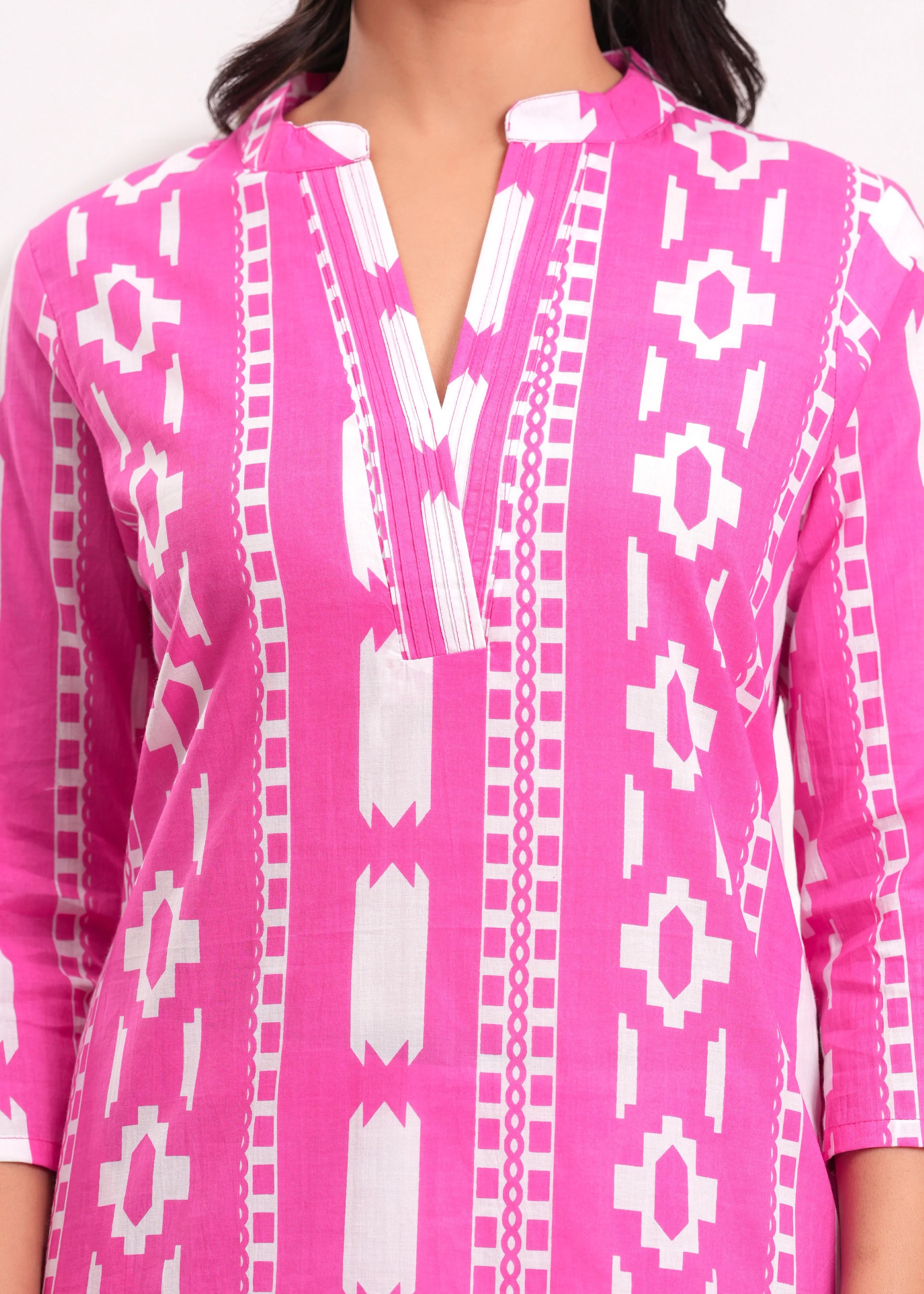 Maurya Softpink Printed Kurta Pant Set - Image 4