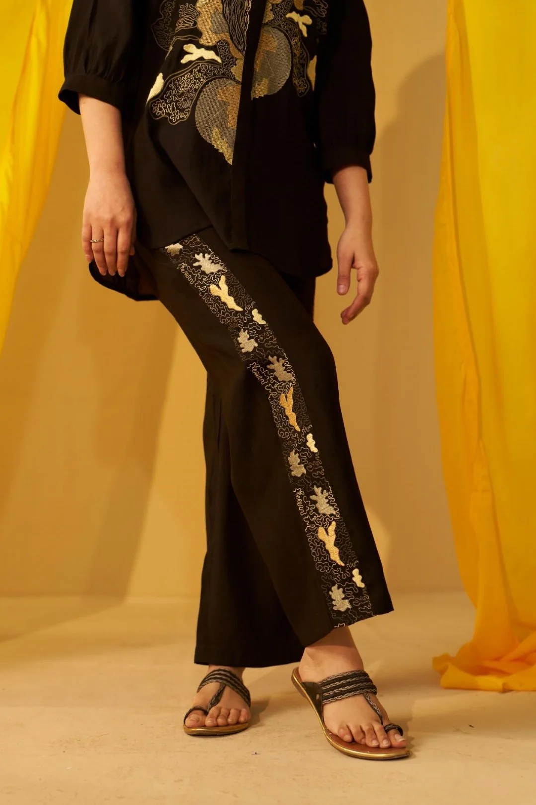 Tisca sable embroidery co-ord set - Image 4