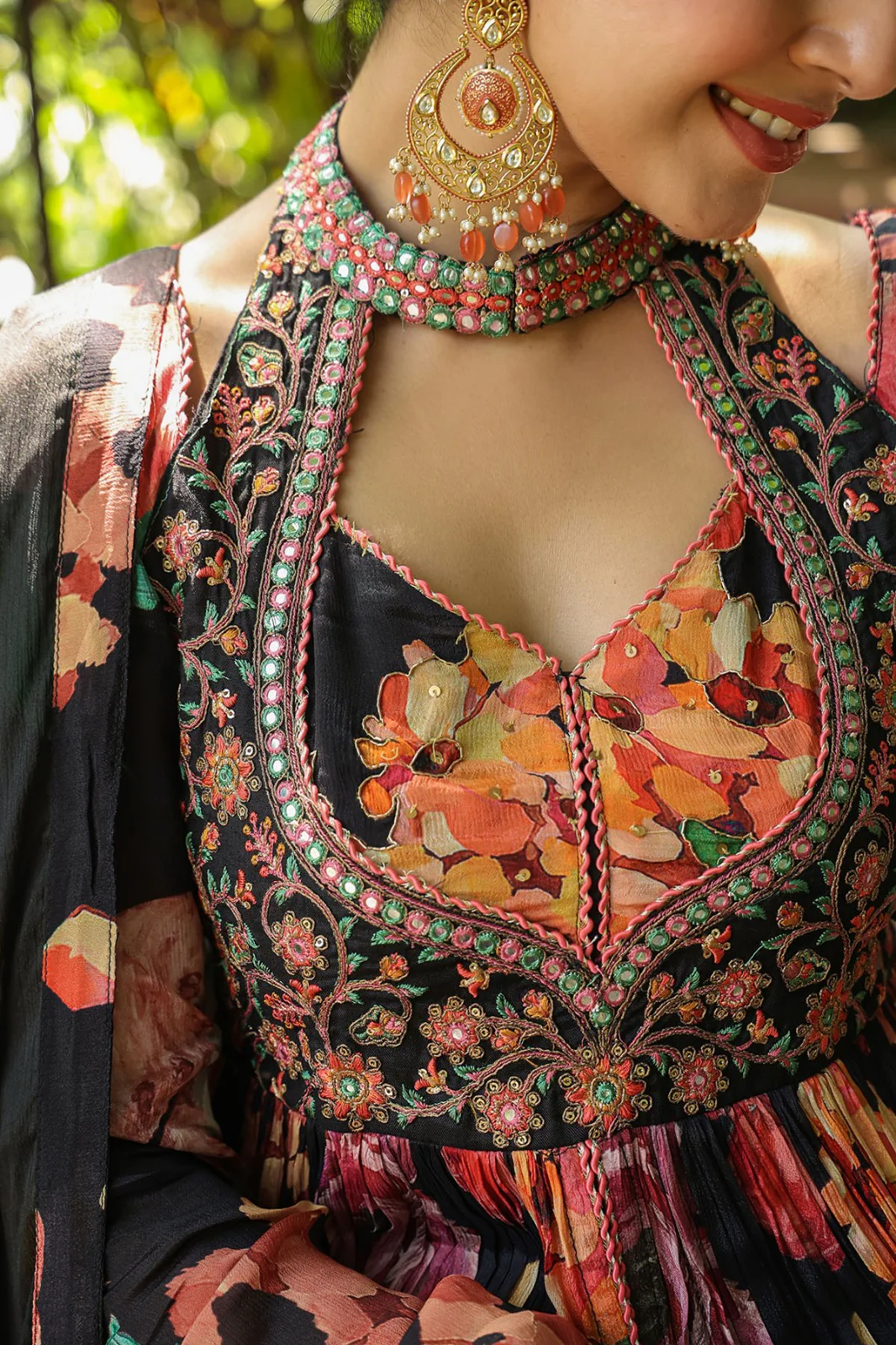 Vastramaya Jade Full Heavy Anarkali Suit Set - Image 3