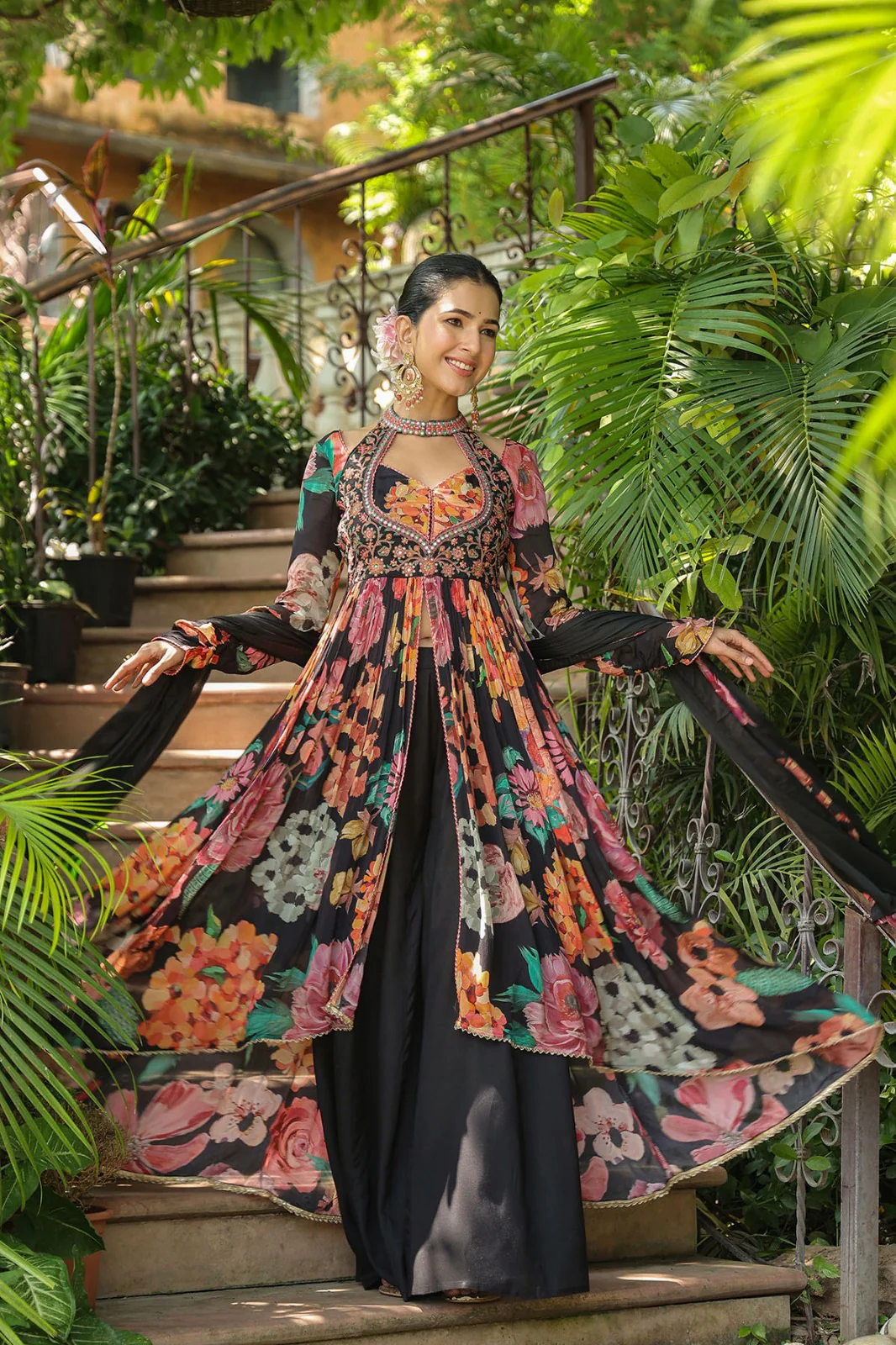 Vastramaya Jade Full Heavy Anarkali Suit Set - Image 5