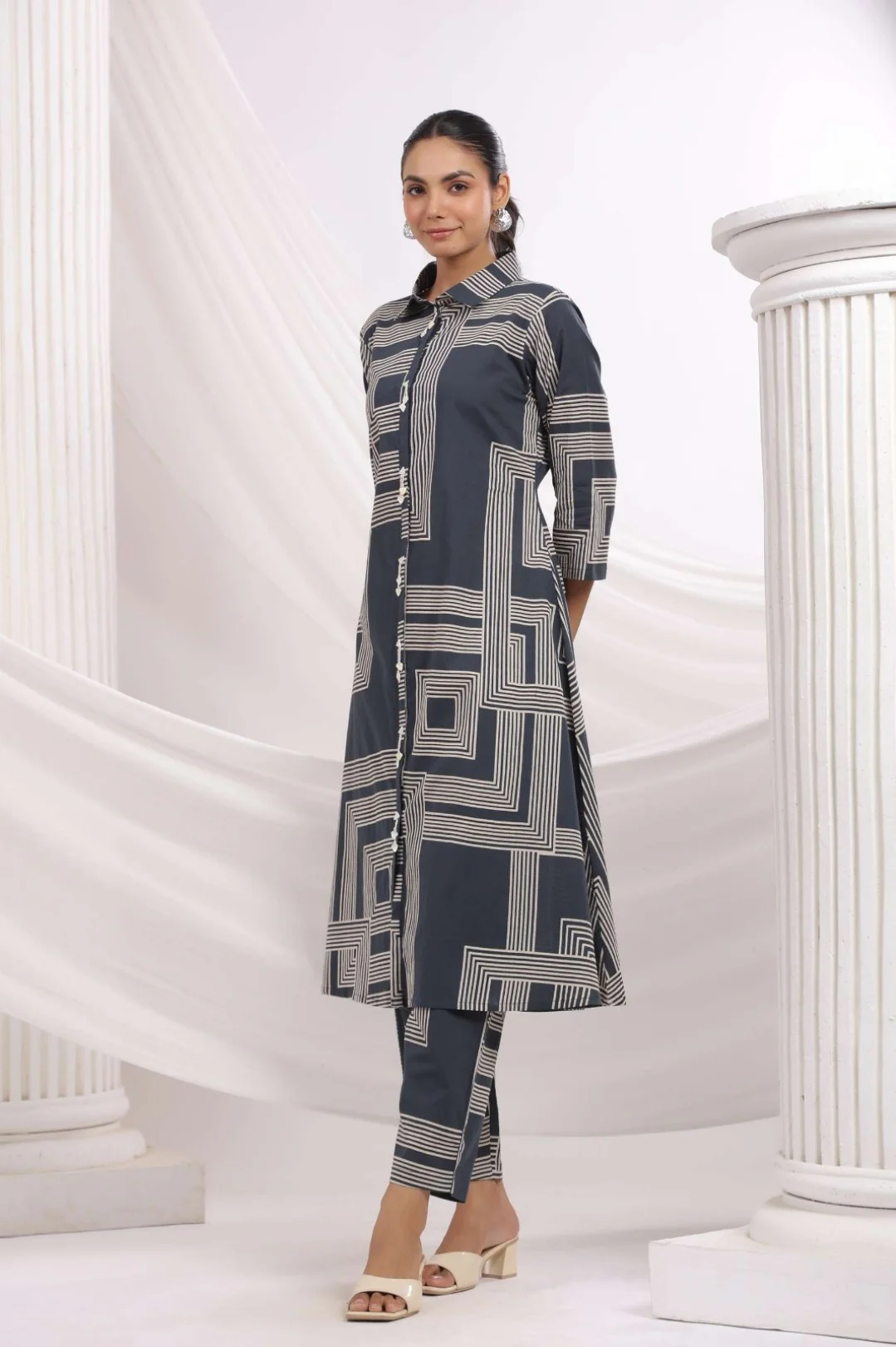 Sargi Indi Kurta Pant Set - Image 5