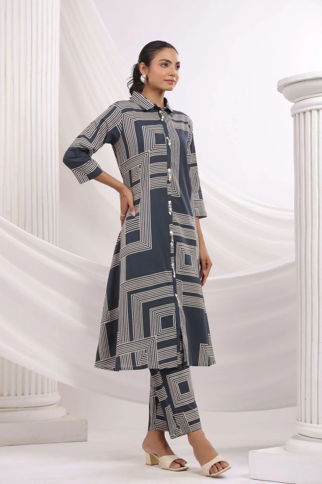 Sargi Indi Kurta Pant Set - Image 6