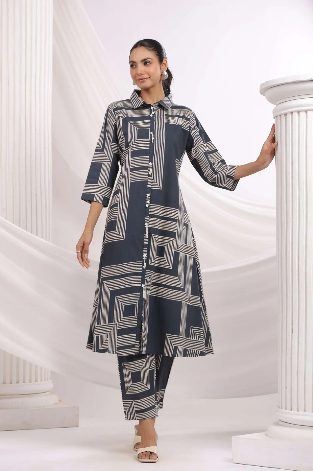 Sargi Indi Kurta Pant Set - Image 7