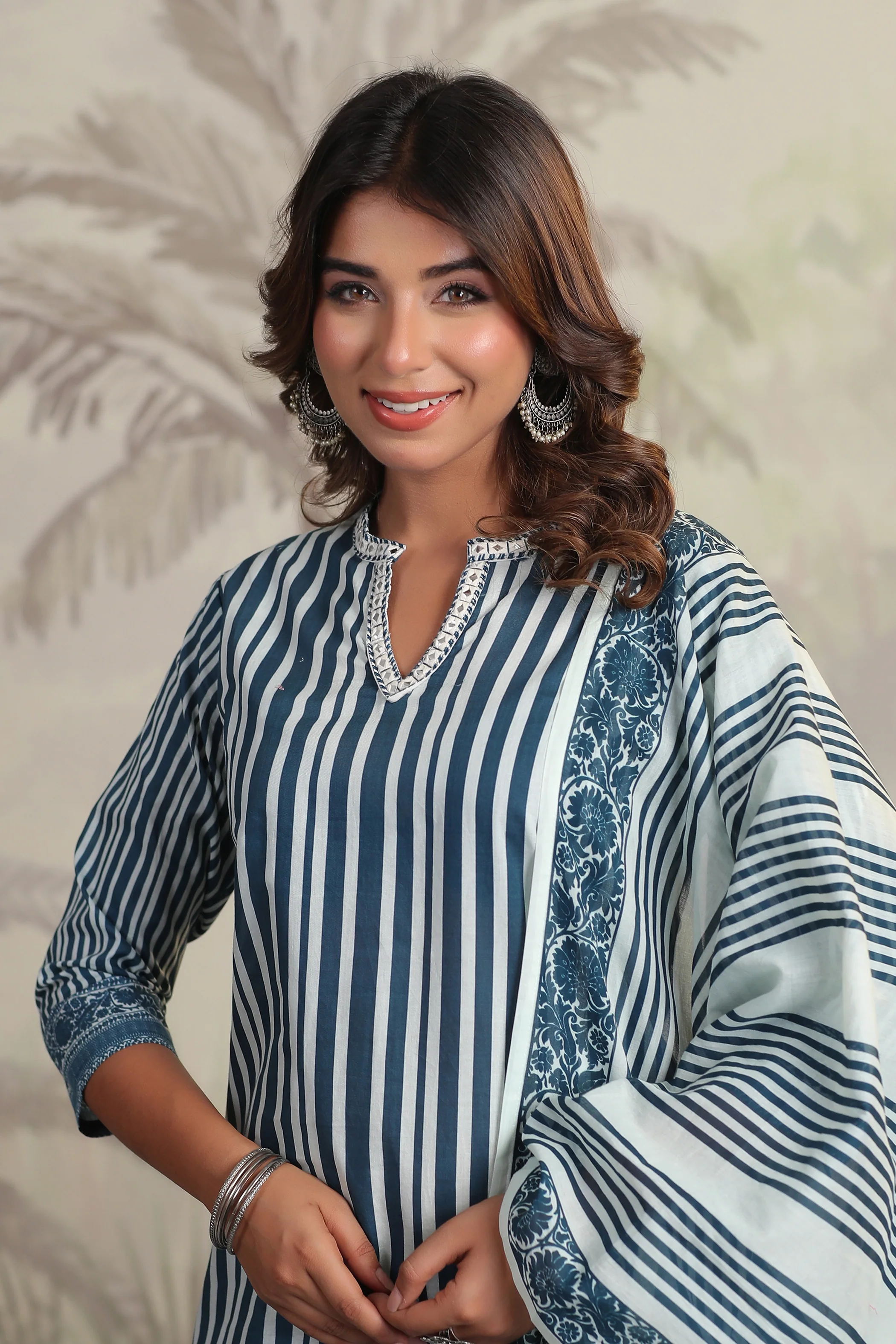 Yachi Blue Cotton Suit Set - Image 2