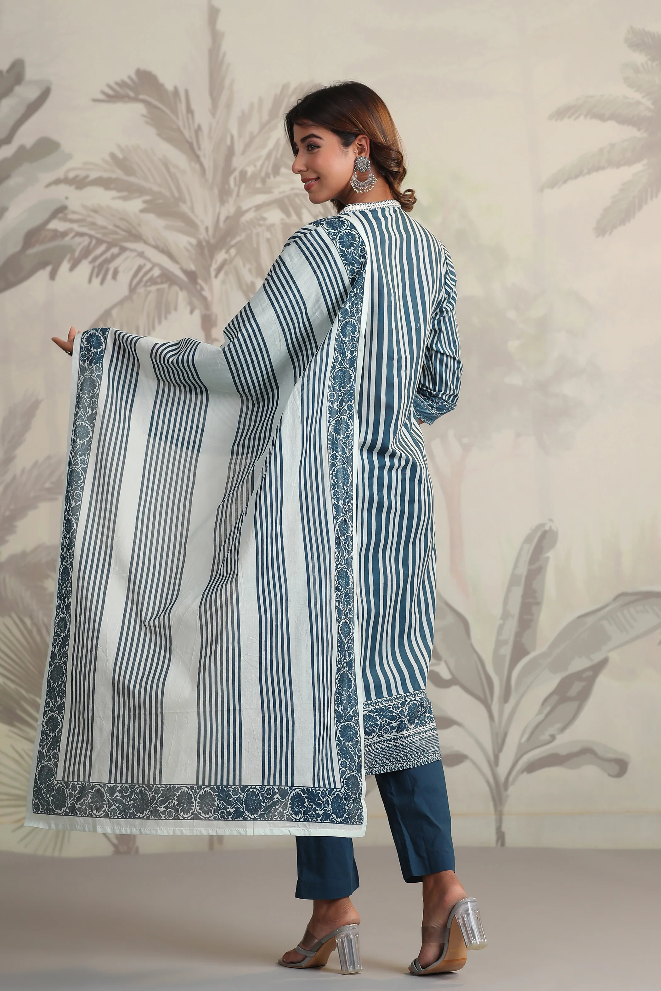 Yachi Blue Cotton Suit Set - Image 3