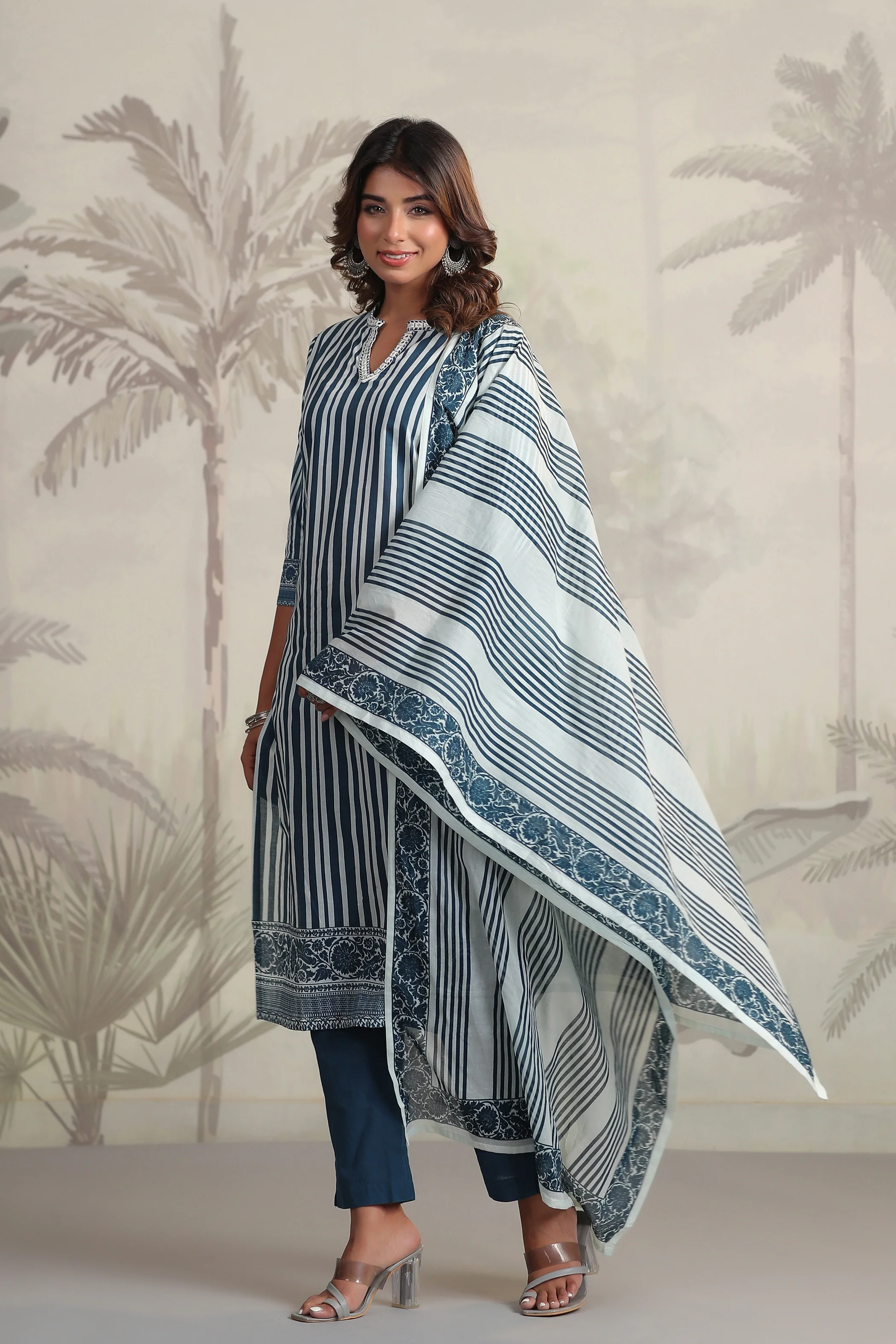 Yachi Blue Cotton Suit Set - Image 6