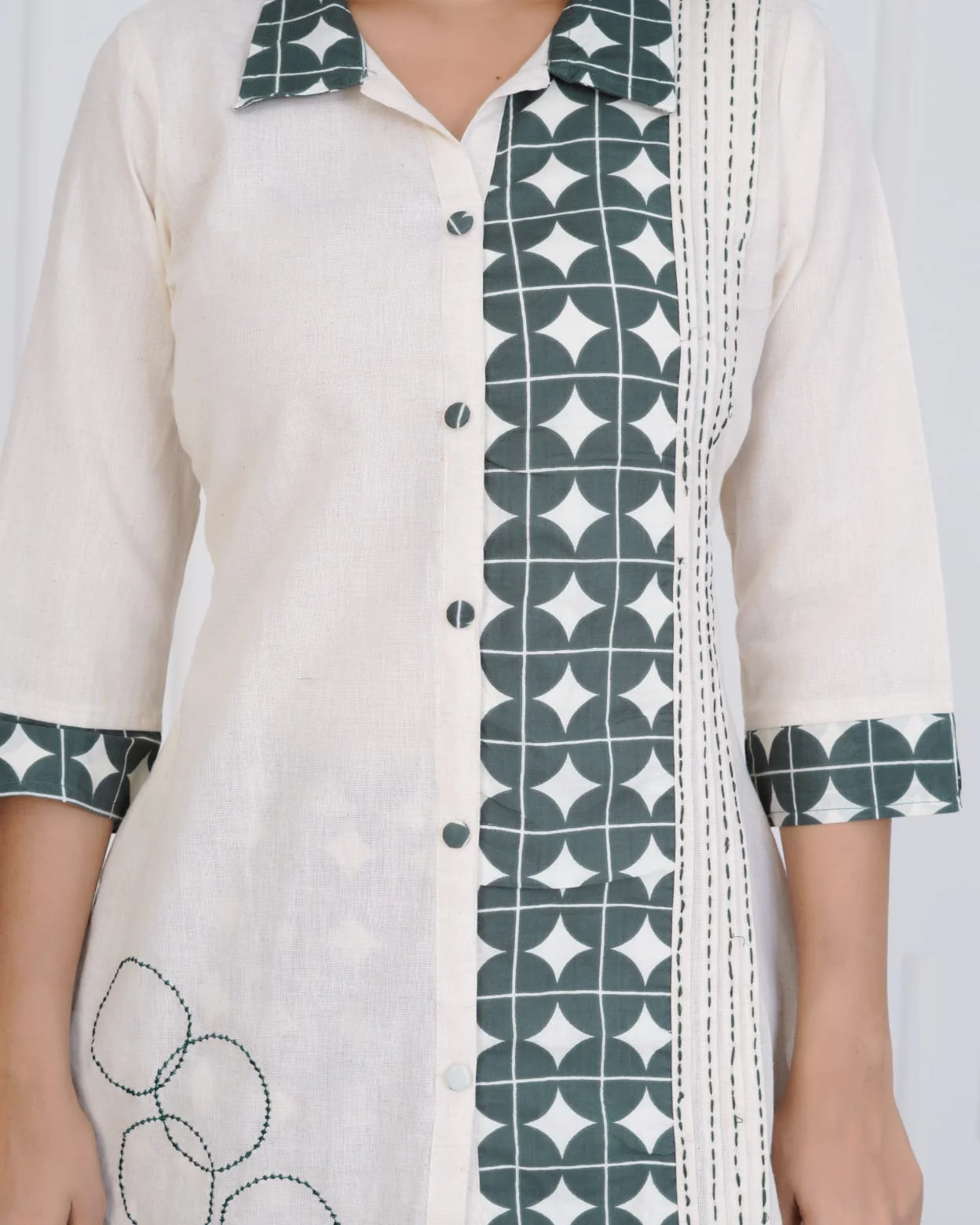 Vibha Peacock Printed Co-ord Set - Image 13