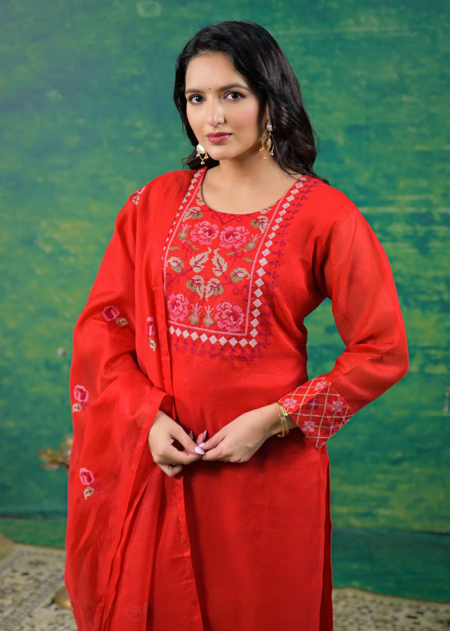 Pankhuri Jasper Embroidered Suit Set - Image 2