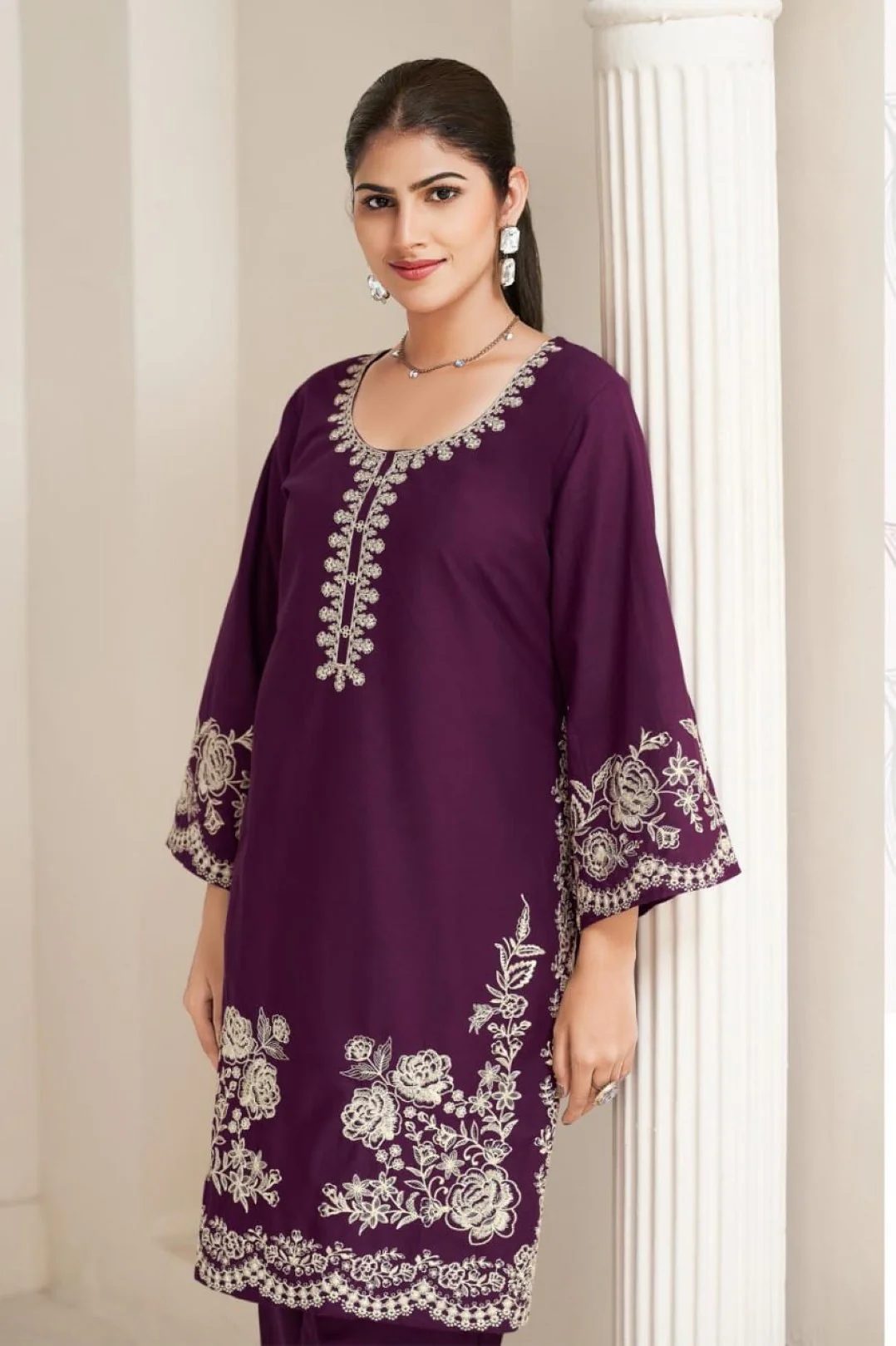 Akon thistle embroidery co-ord set - Image 4
