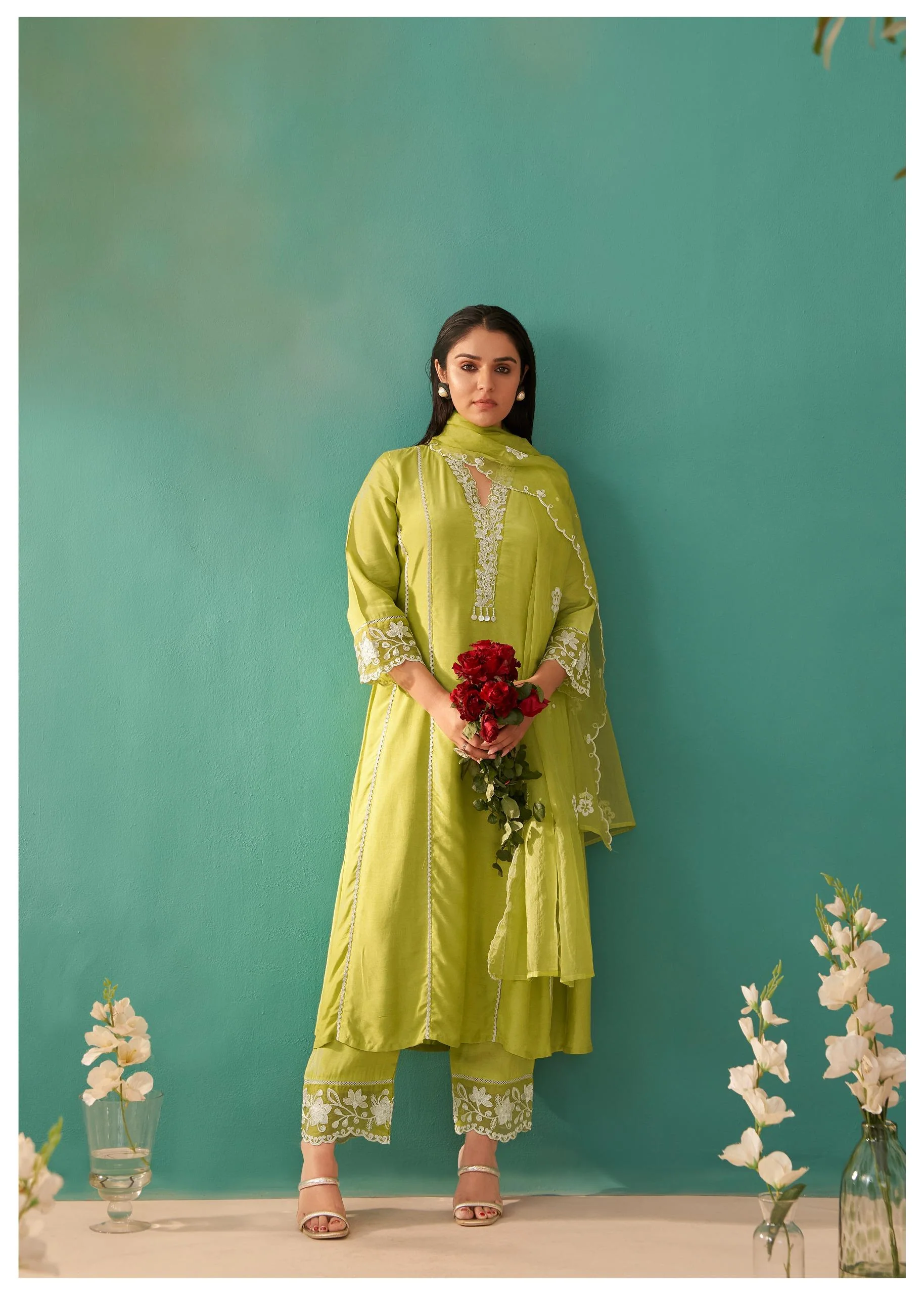Ira Fern Embroidery Suit Set - Image 4