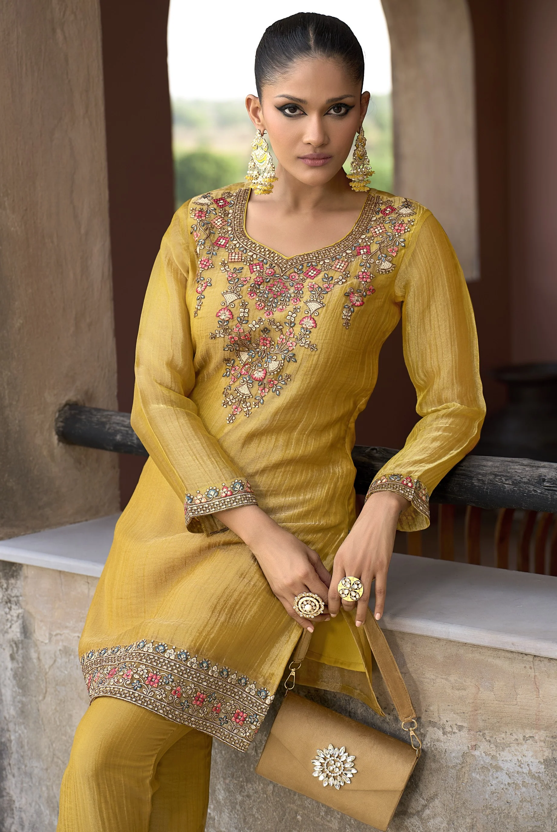 Rajshree Amber Work Co-ord set - Image 3