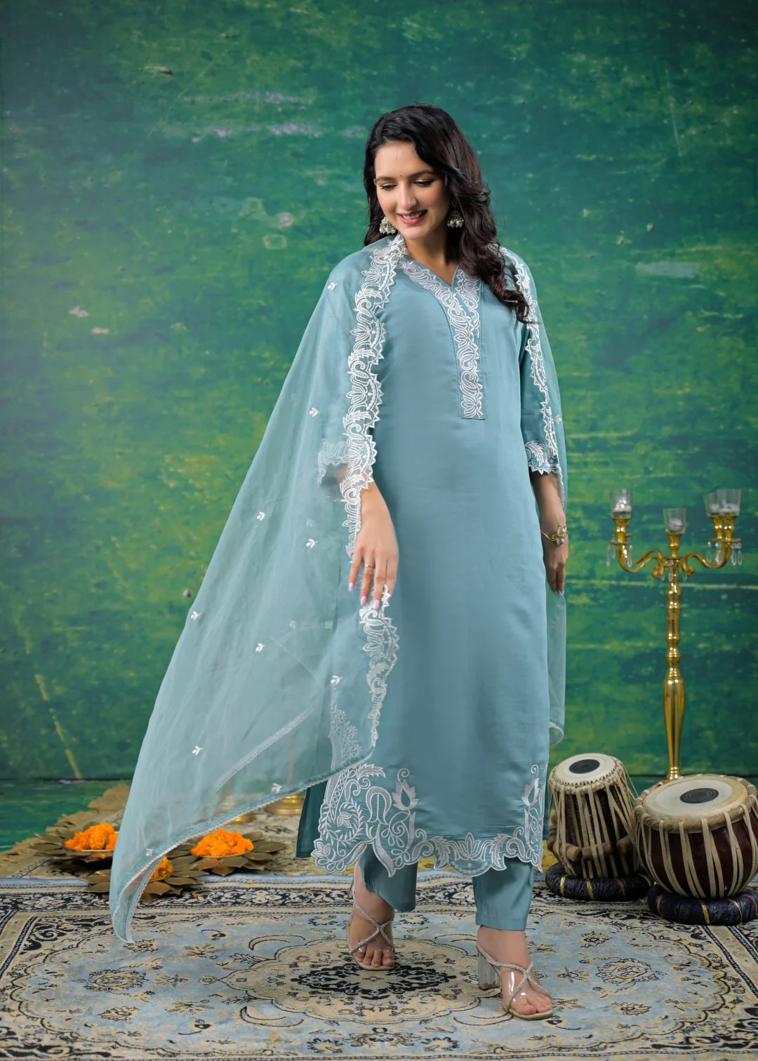 Morni Glacier Embroidered Suit Set - Image 5