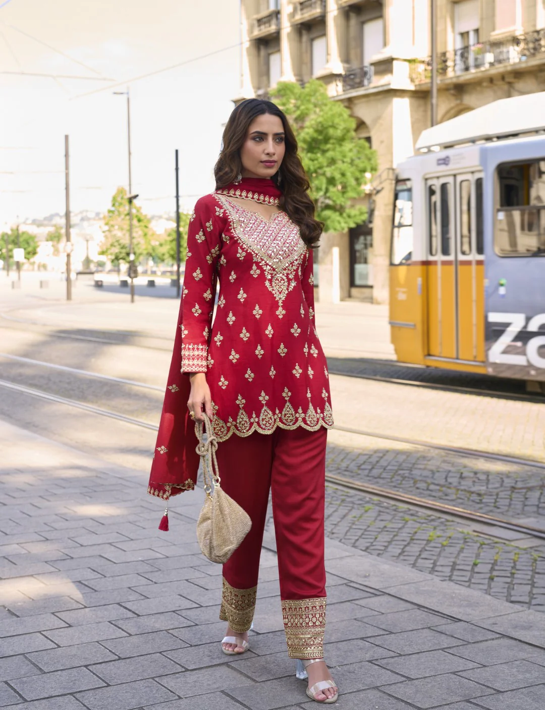 Hiva scarlet full work Premium suit set - Image 3