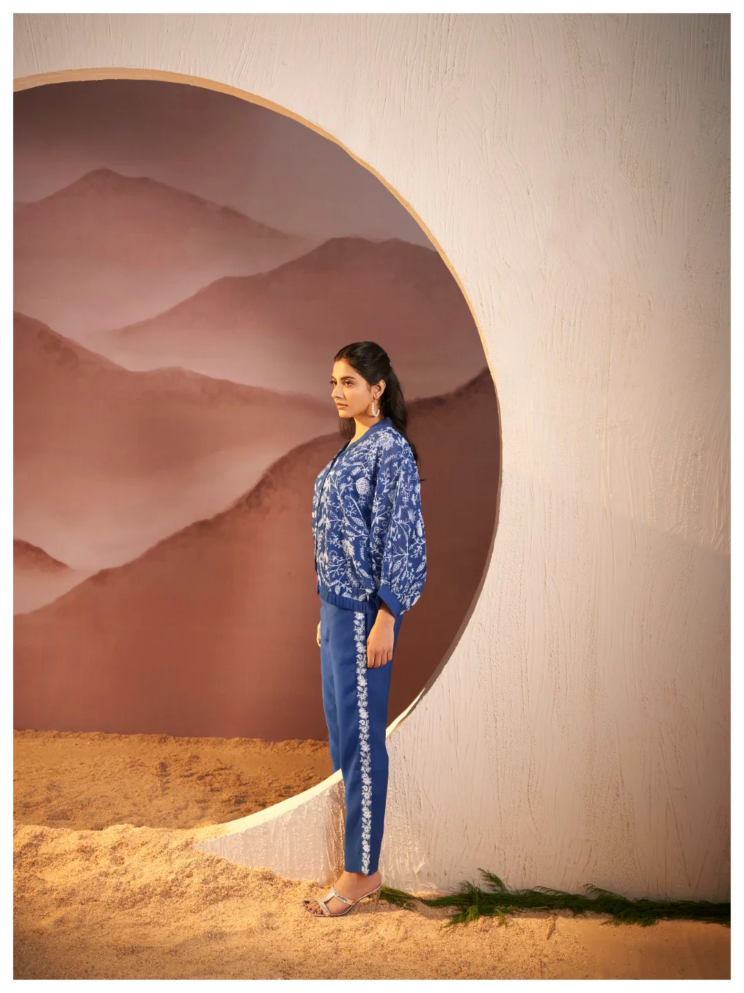 Kimaya azure work co-ord set - Image 4