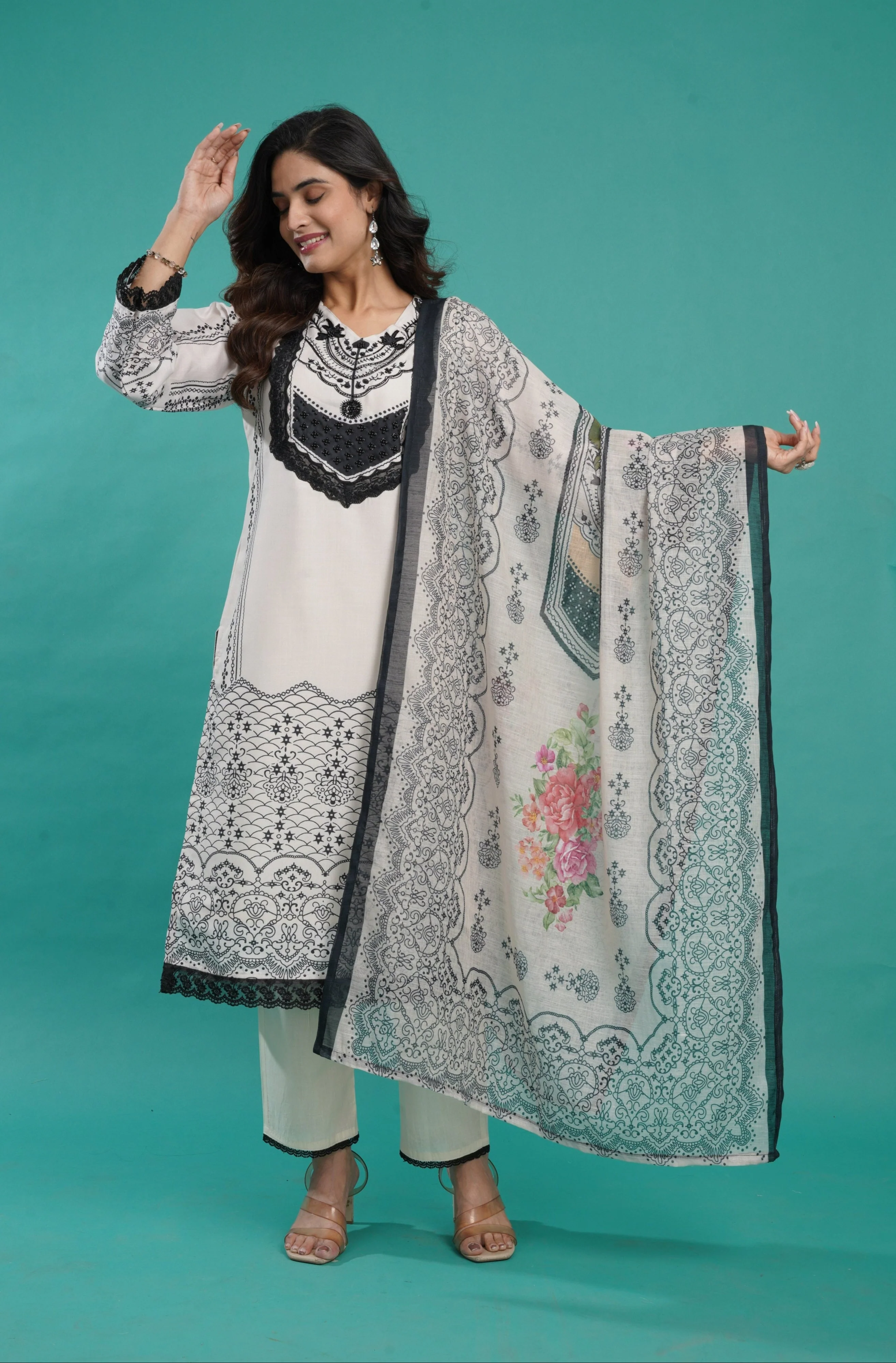 Niladri Mono Lawn Suit Set - Image 3