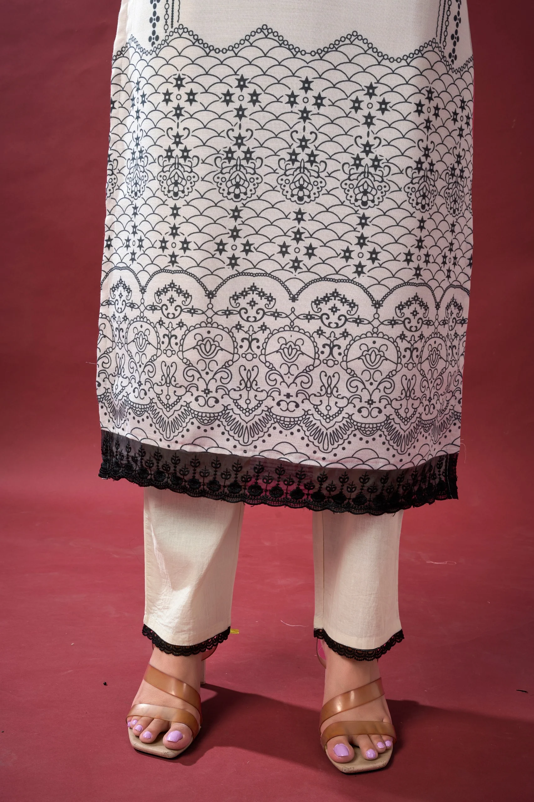 Niladri Mono Lawn Suit Set - Image 7