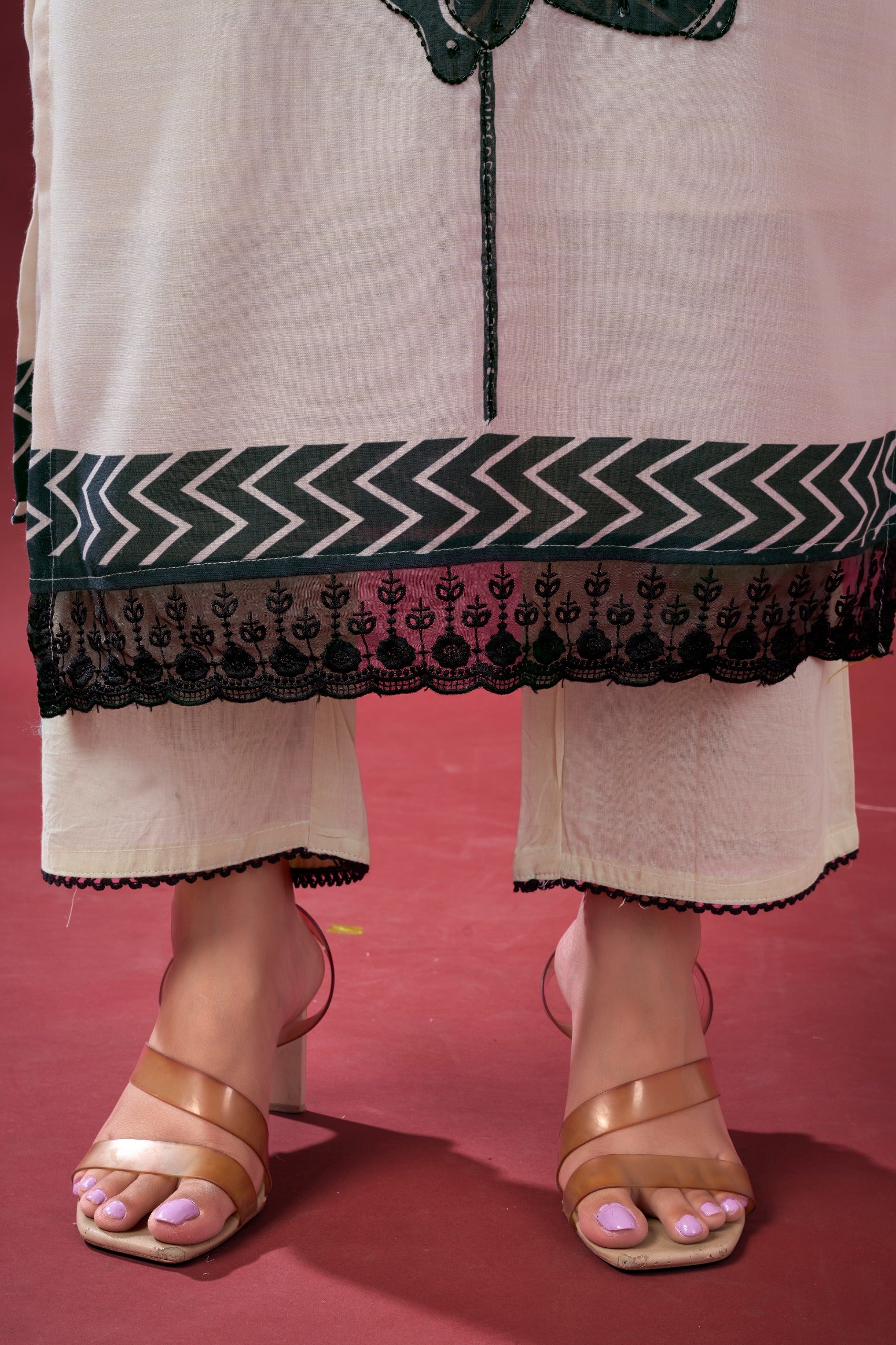Niladri misrionyx Lawn Suit Set - Image 12
