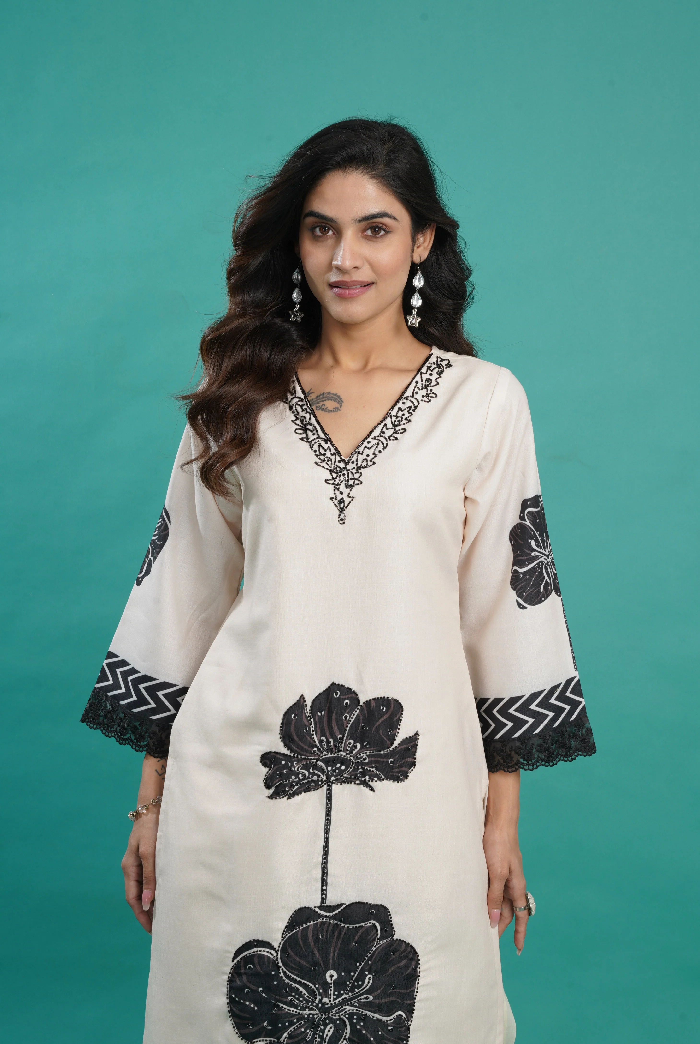 Niladri misrionyx Lawn Suit Set - Image 4