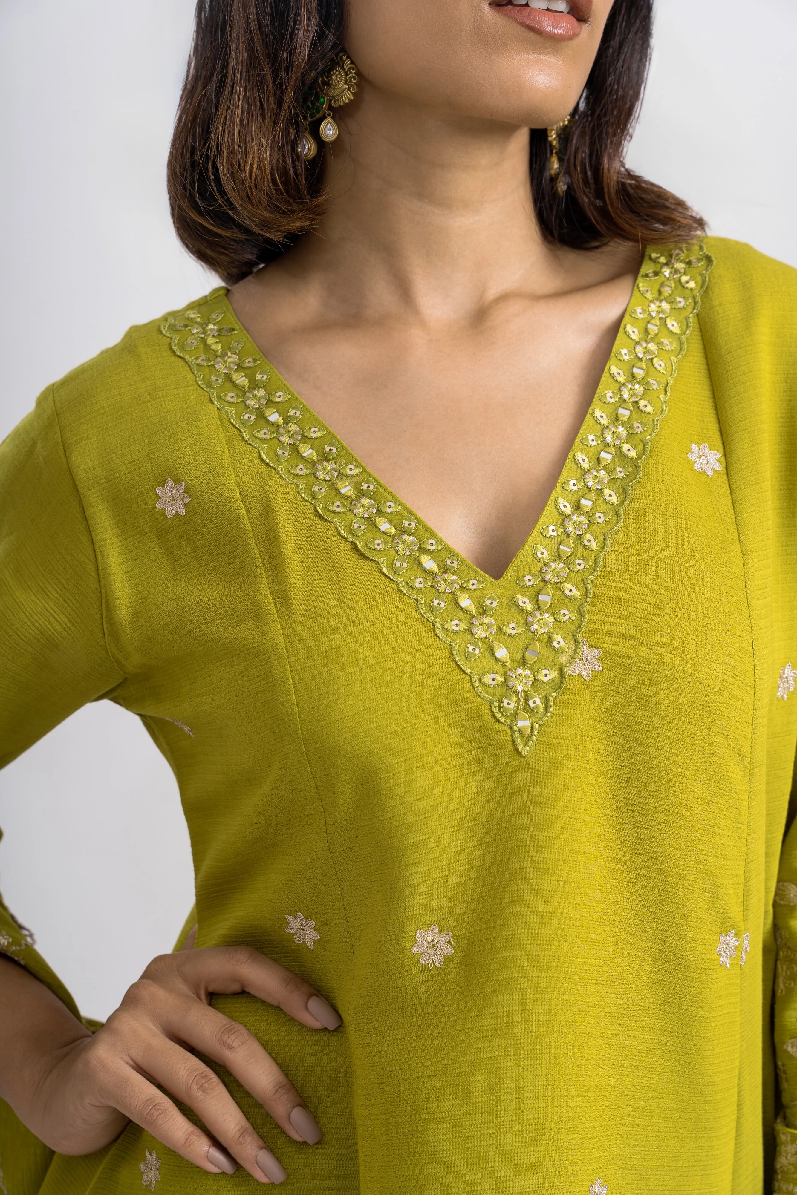 Parikrama Fern Embroidery Suit Set - Image 4