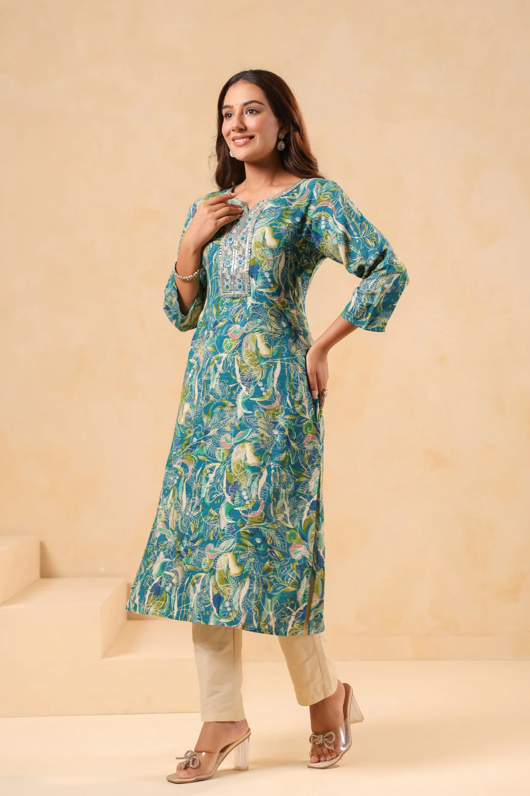 Varisha Sea Printed Work Kurti - Image 4