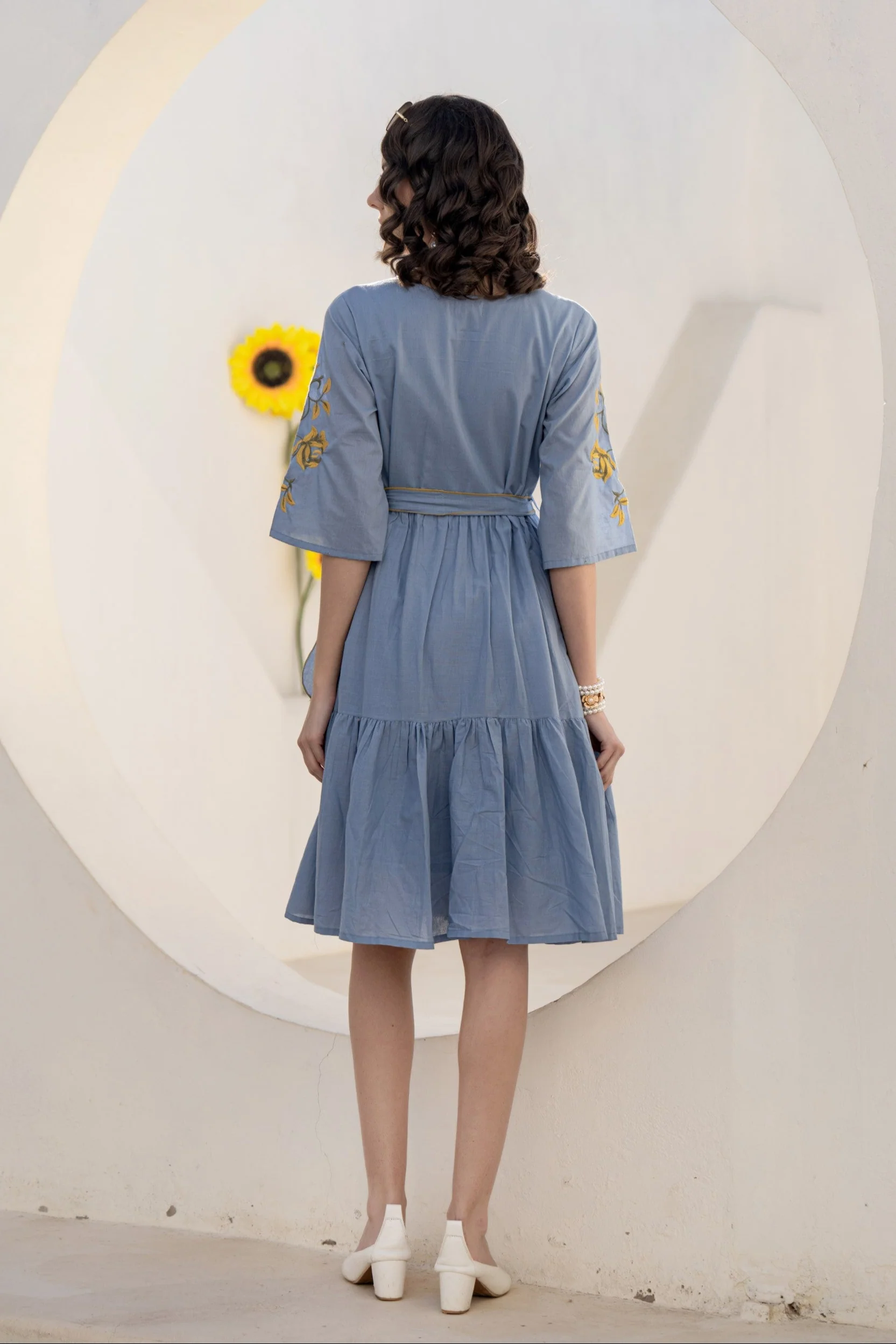 Hemal stone embroidery cotton dress - Image 3