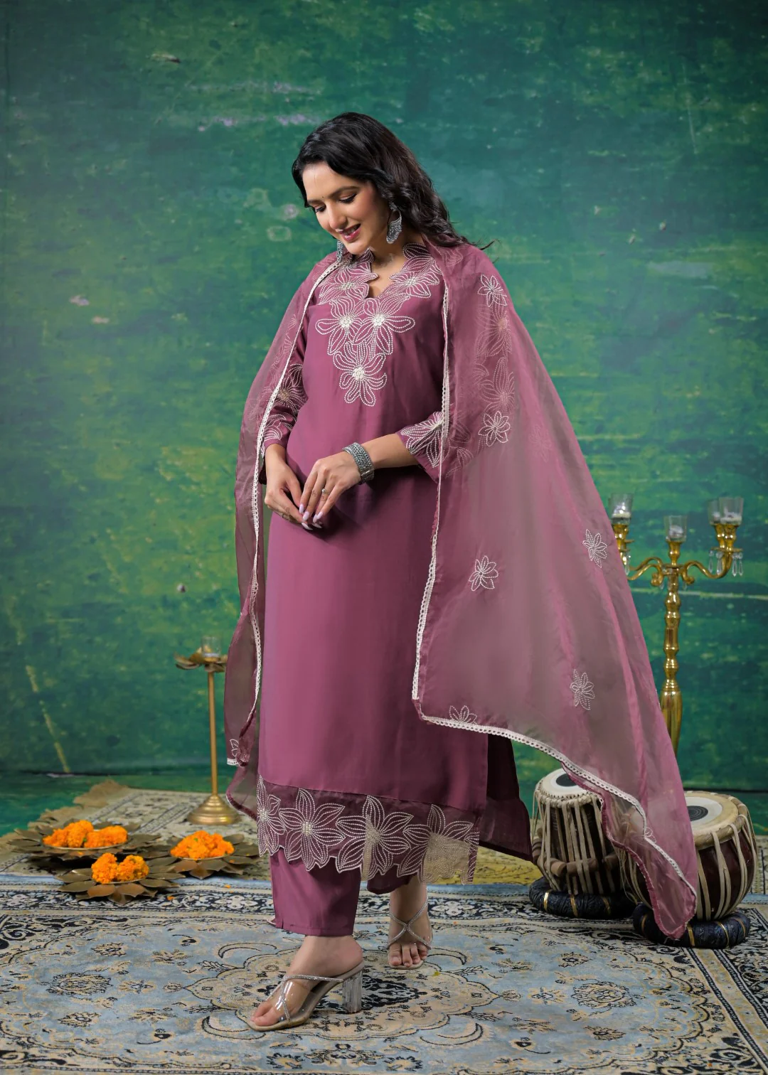 Morni Mauve Embroidered Suit Set - Image 5