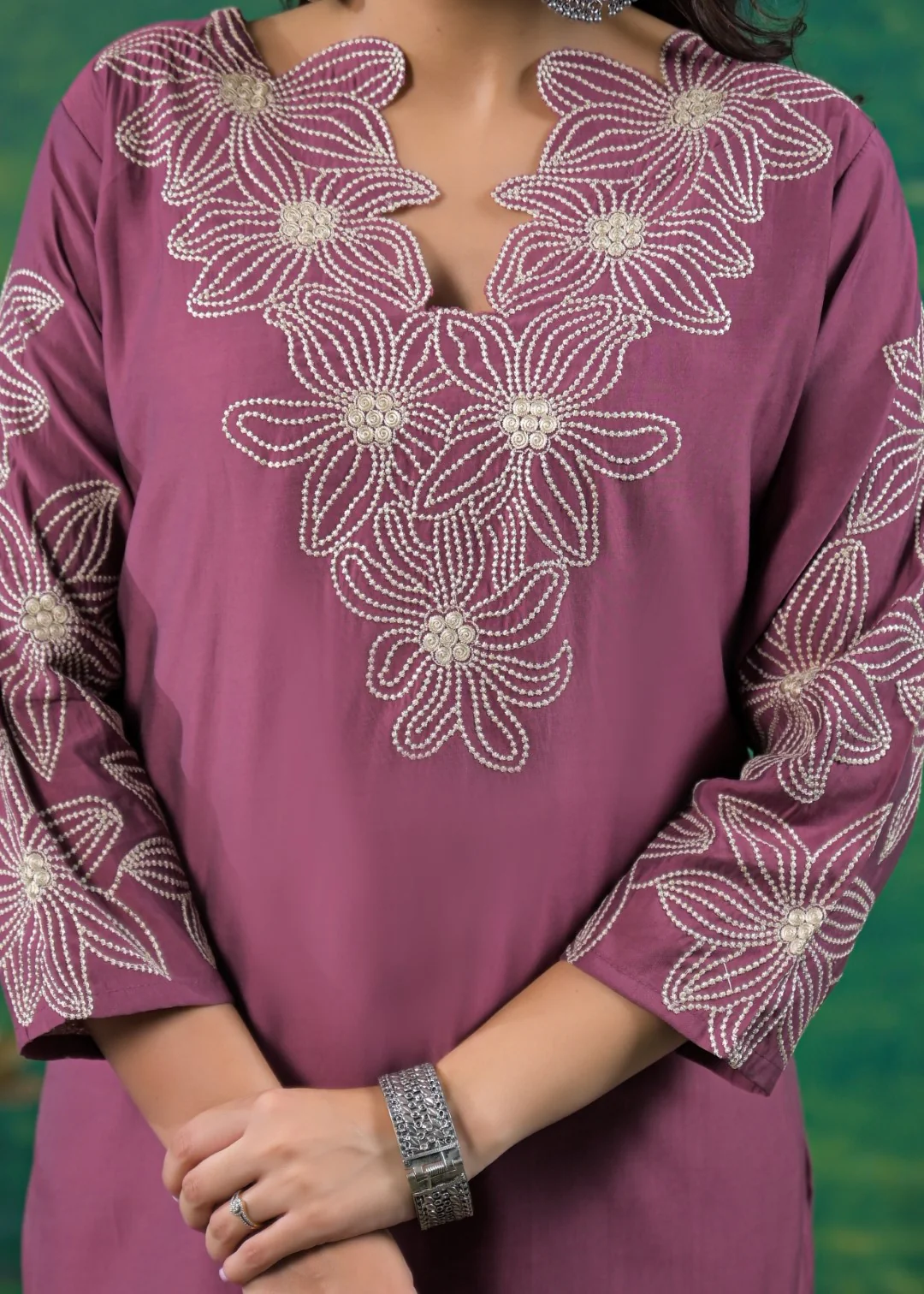 Morni Mauve Embroidered Suit Set - Image 7