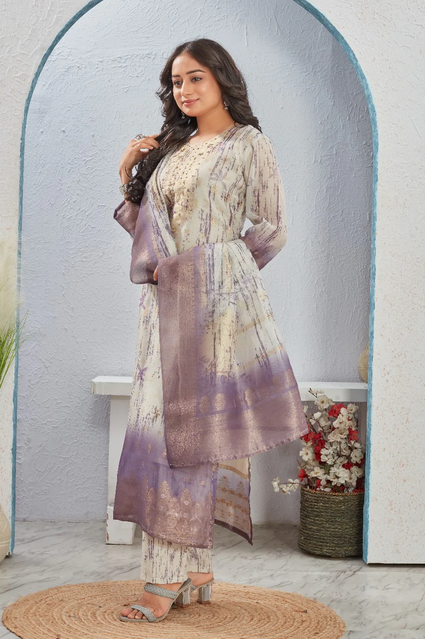 Rekha Mauve Printed Suit Set - Image 3