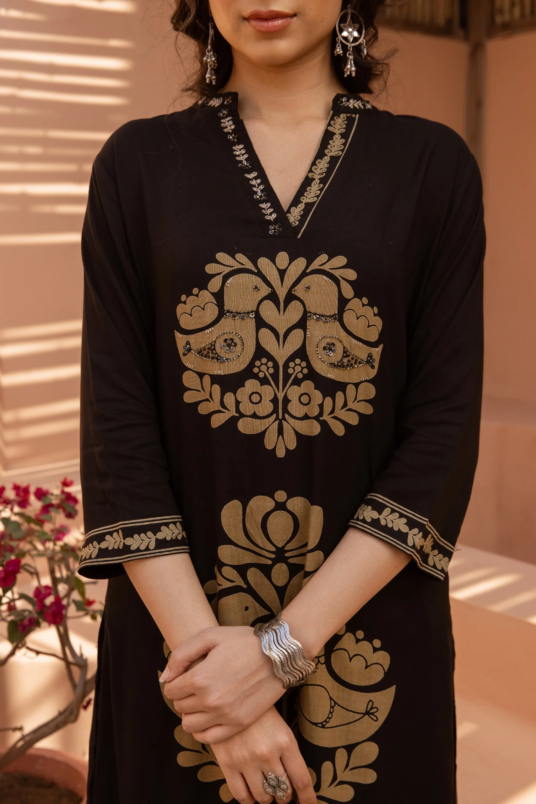 Bakul Pitch Printed Kurta Pant set - Image 4