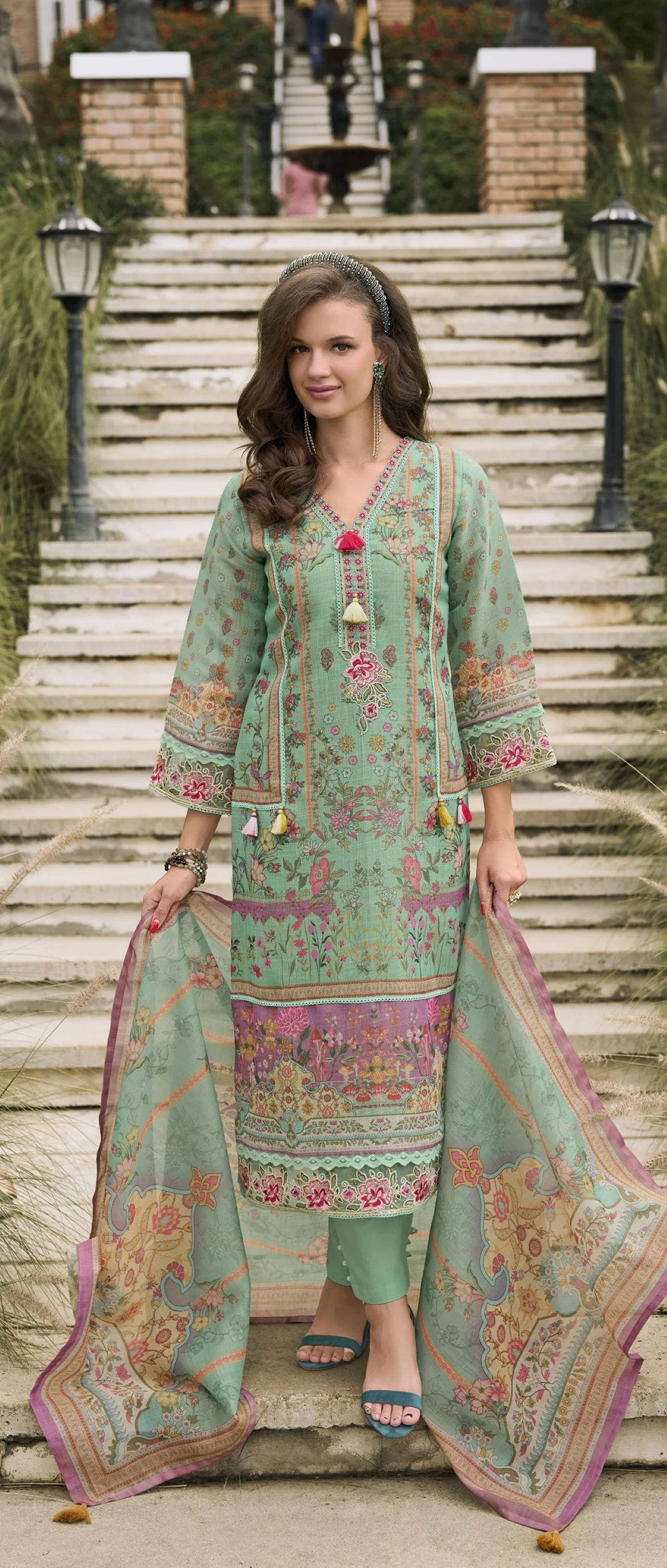 Darzan Fern Premium Lawn Suit Set - Image 4