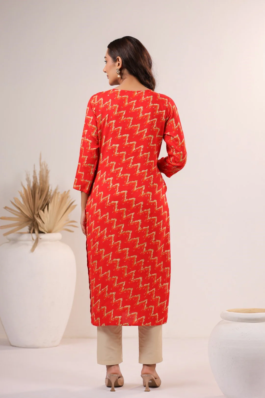 Varisha Tango Printed Work Kurti - Image 3