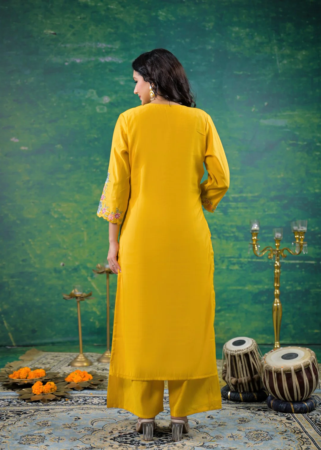 Ivy Amber Embroidered Kurta Pant Set - Image 3