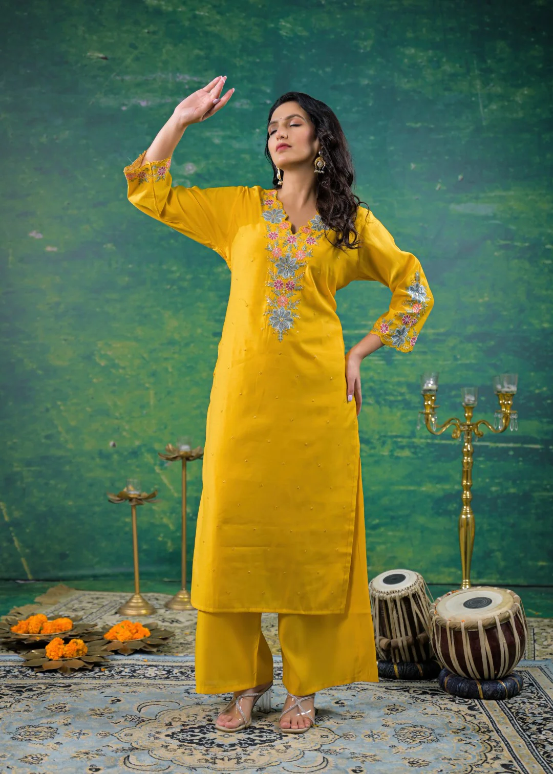 Ivy Amber Embroidered Kurta Pant Set - Image 4