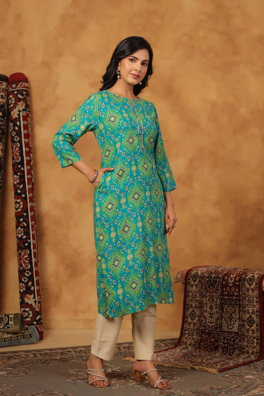 Varisha Pacific Printed Kurti - Image 5