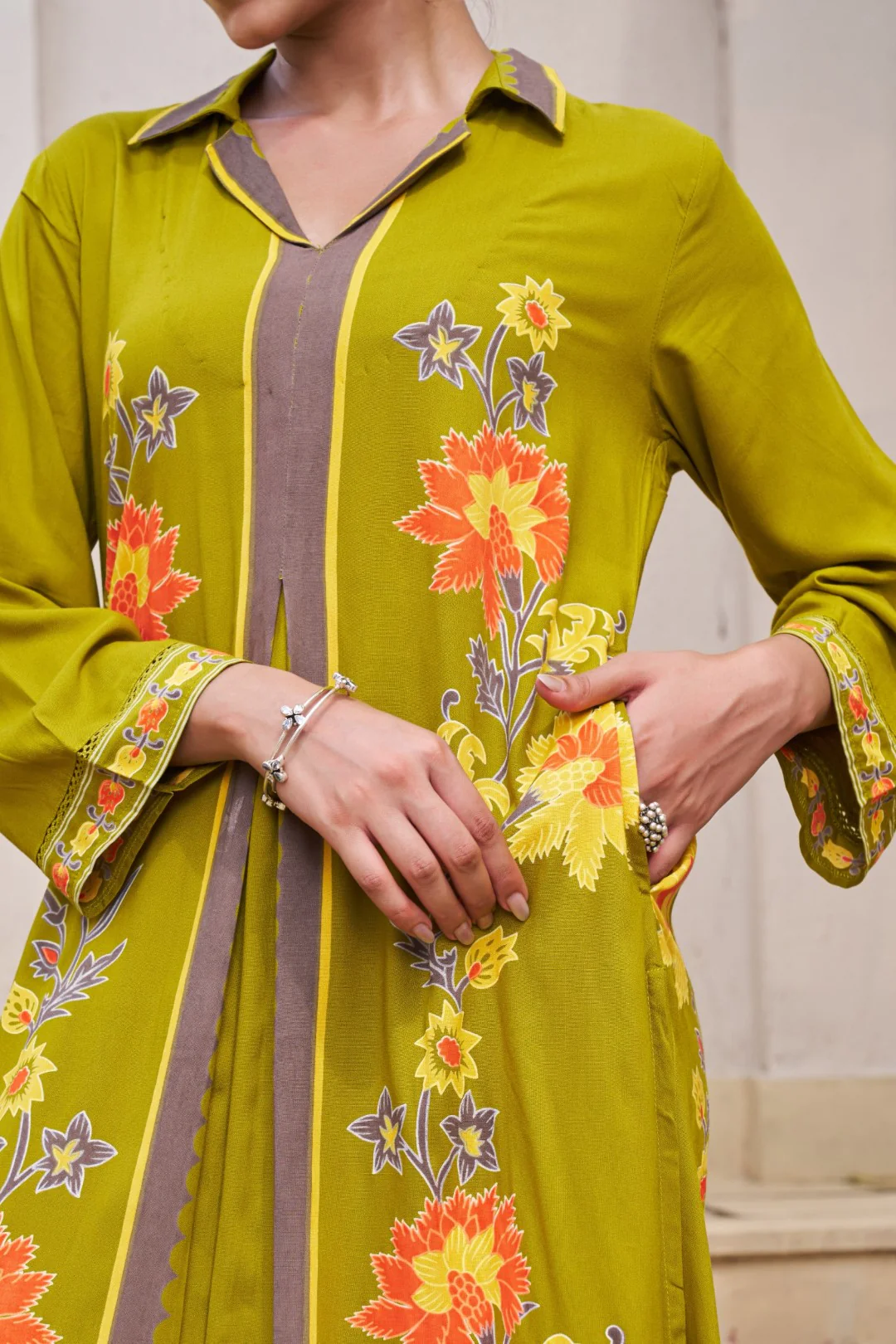 Sonpal sage printed kurta pant set - Image 12
