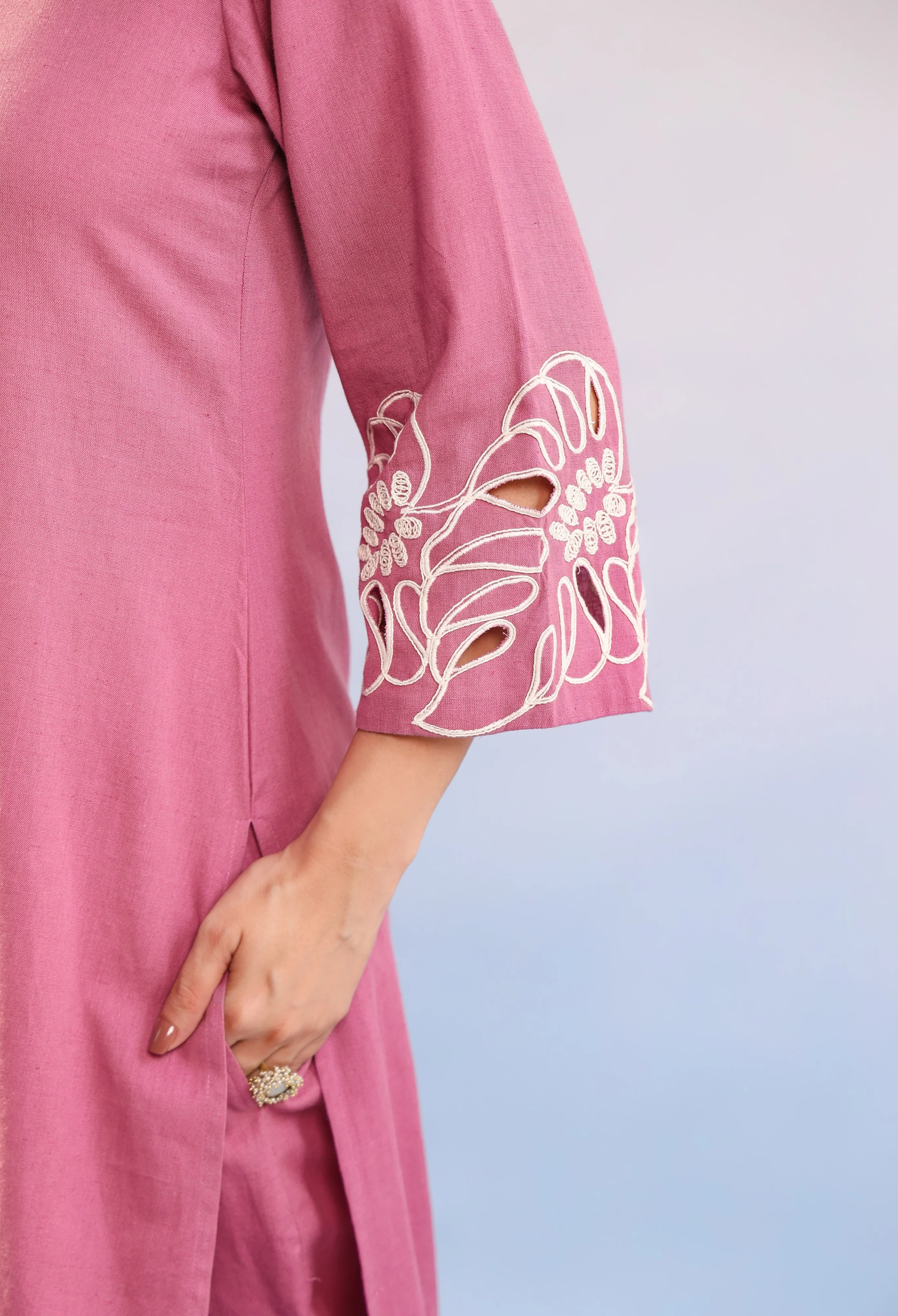 Purna blossom cotton kurta pant set - Image 5