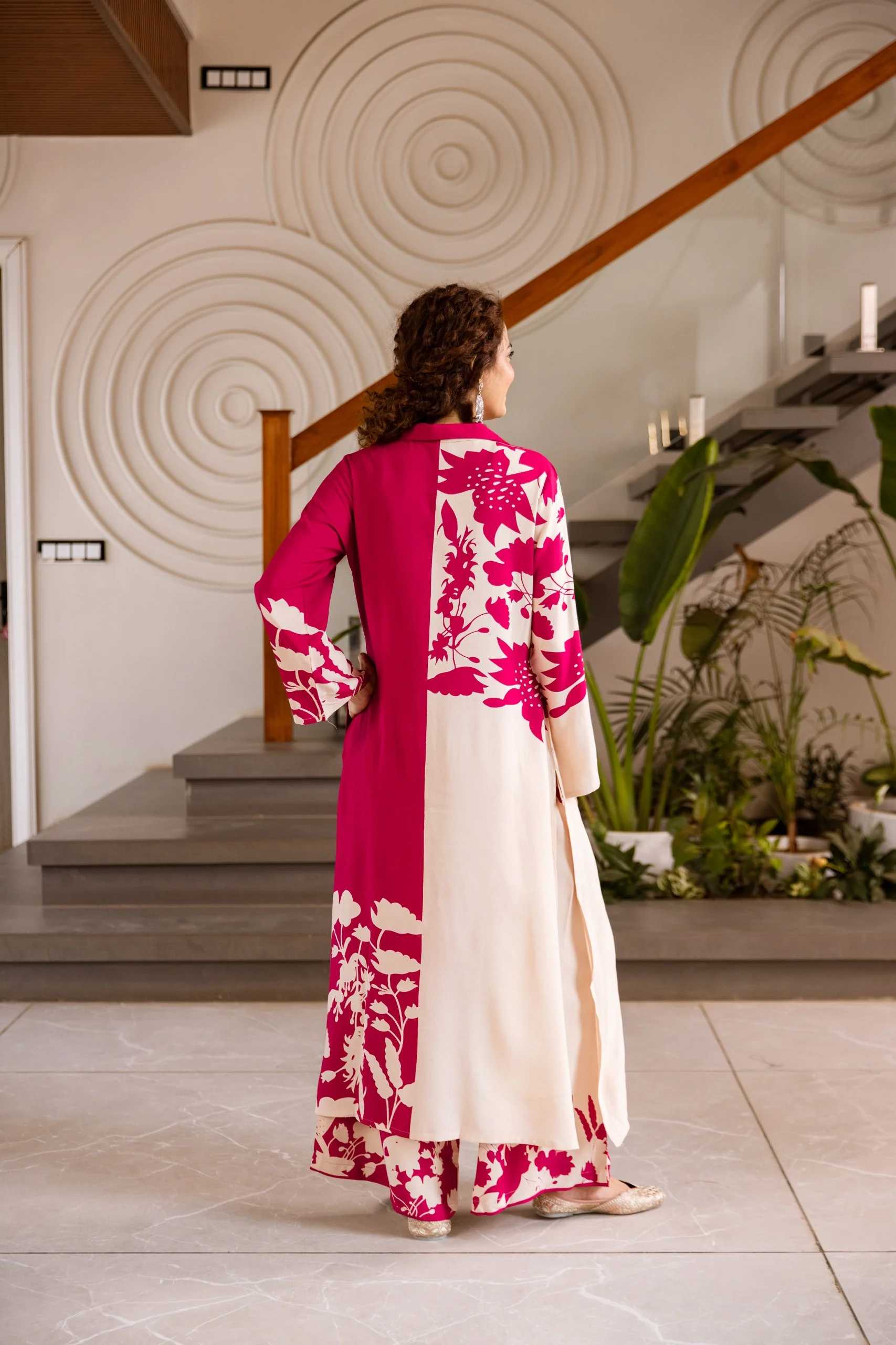 Kabool Fuchsia Bloom Printed Kurta pant set - Image 3