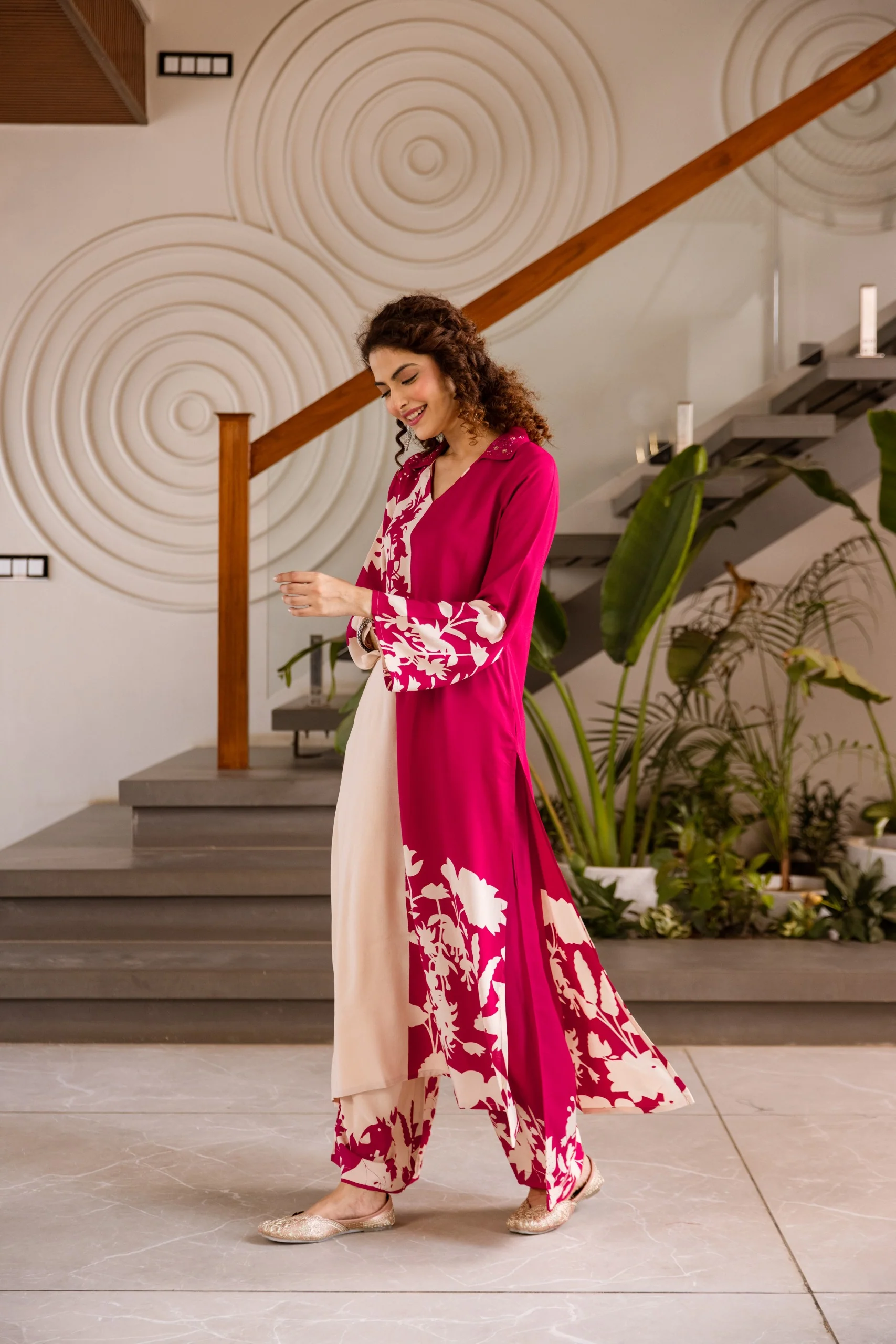 Kabool Fuchsia Bloom Printed Kurta pant set - Image 5