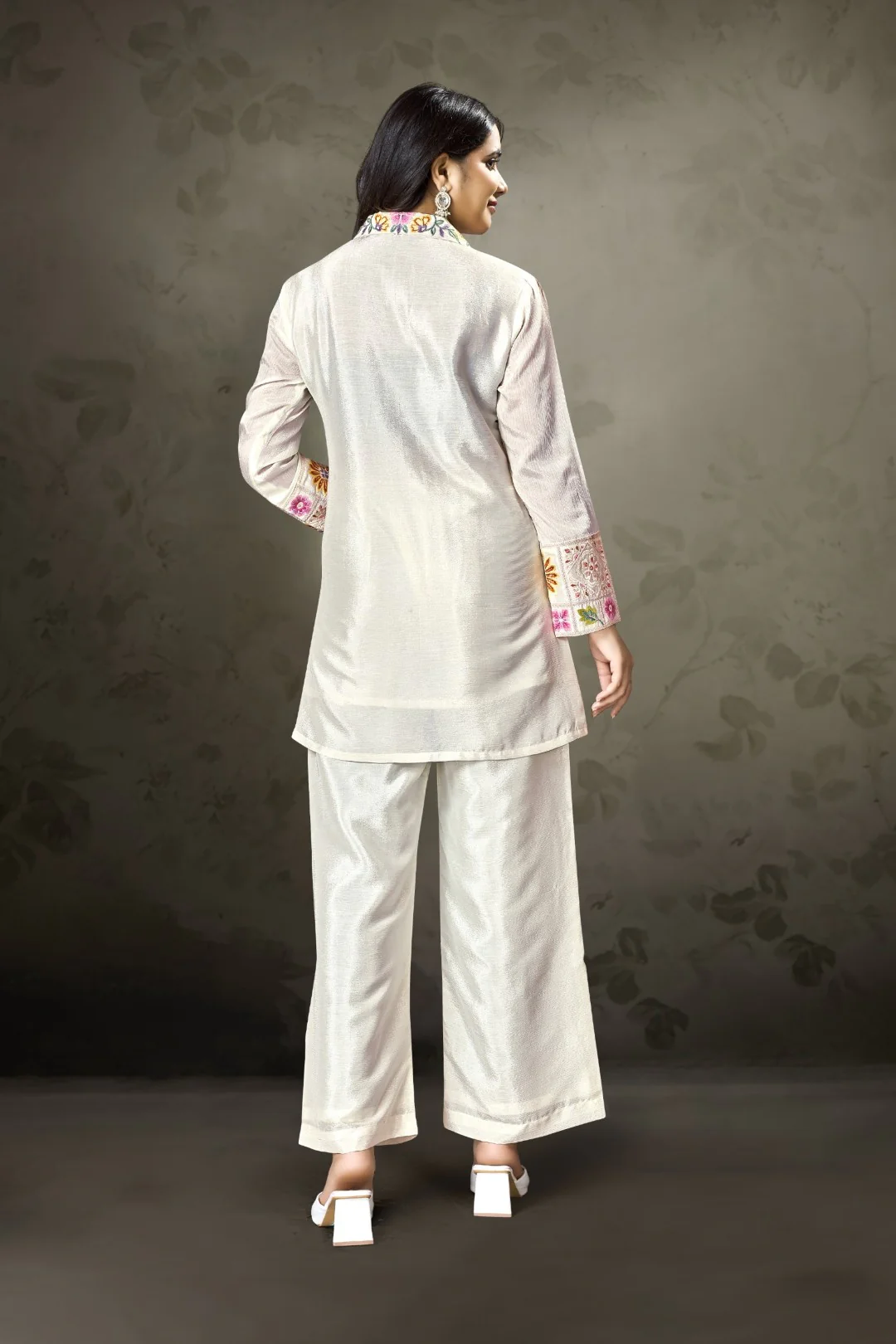 Sangini harp full work co-ord set - Image 3