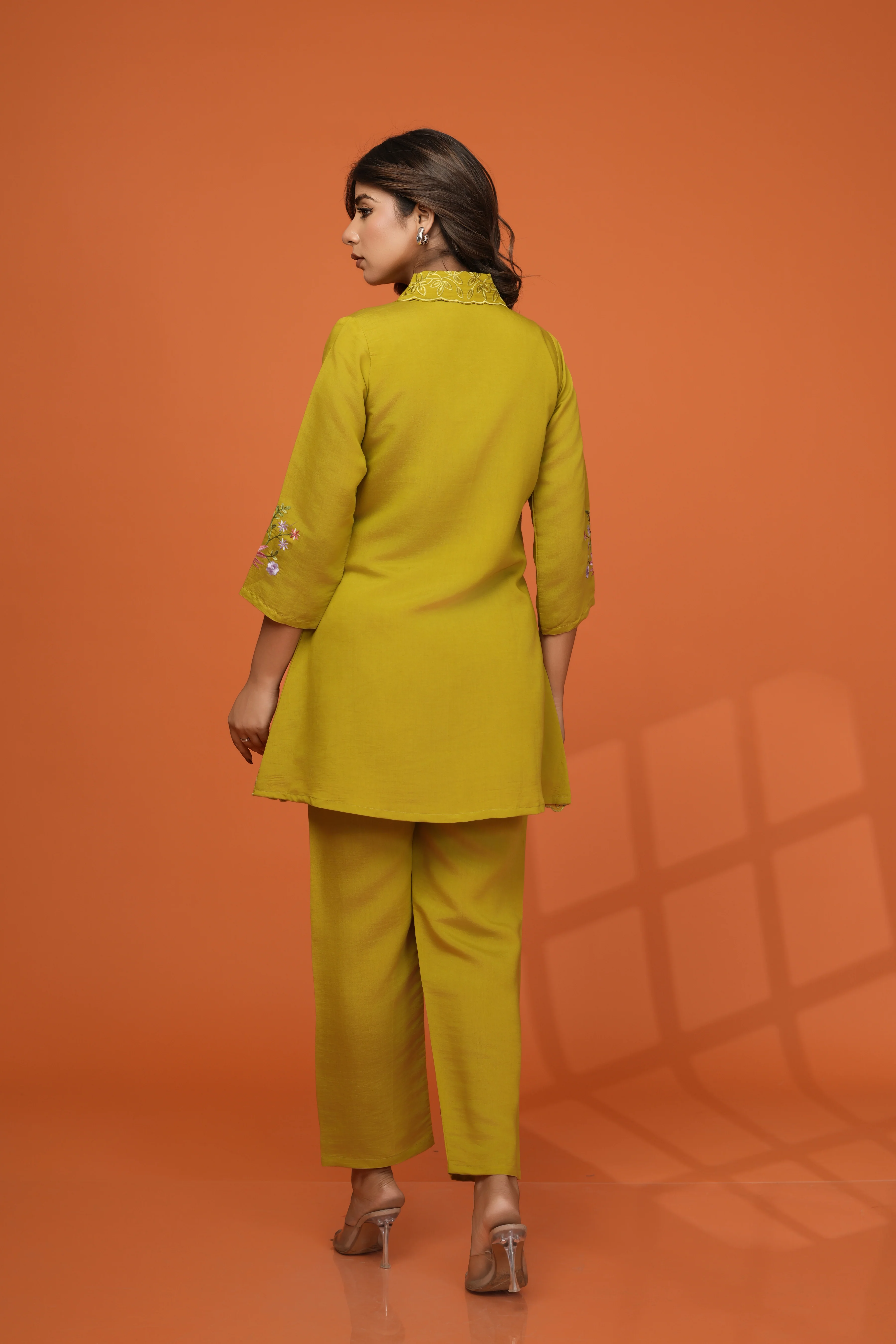 Darika sunshine embroidery co-ord set - Image 3