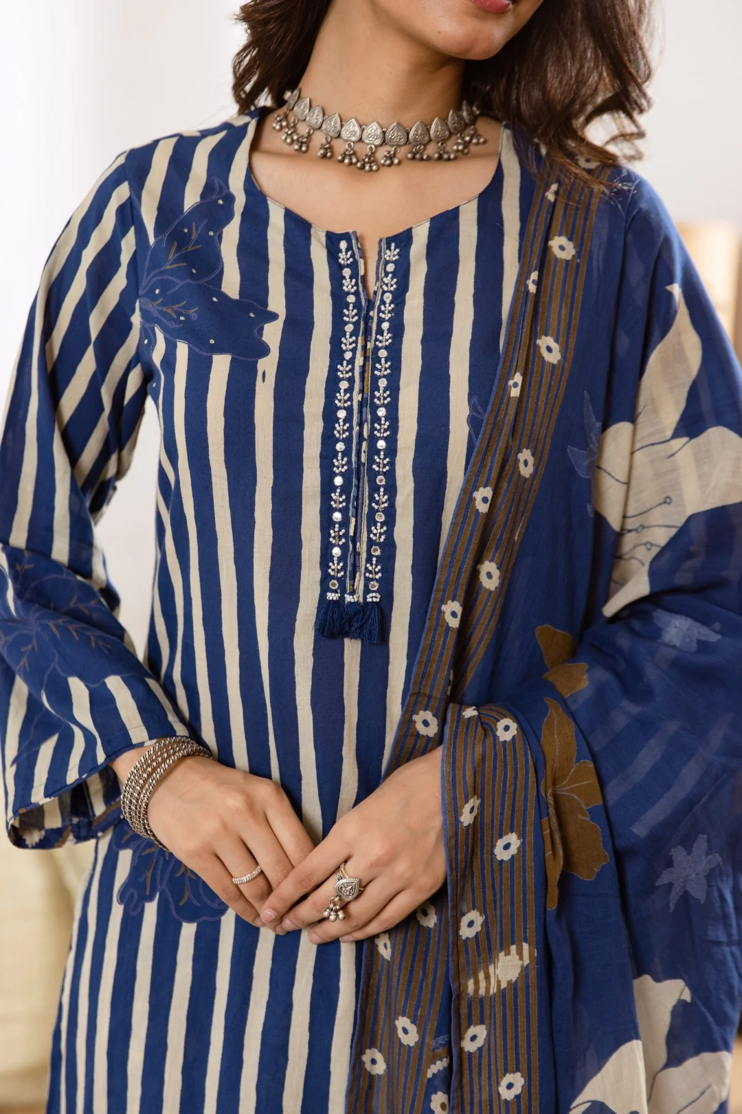 Karen Gilia Cotton Suit Set - Image 4