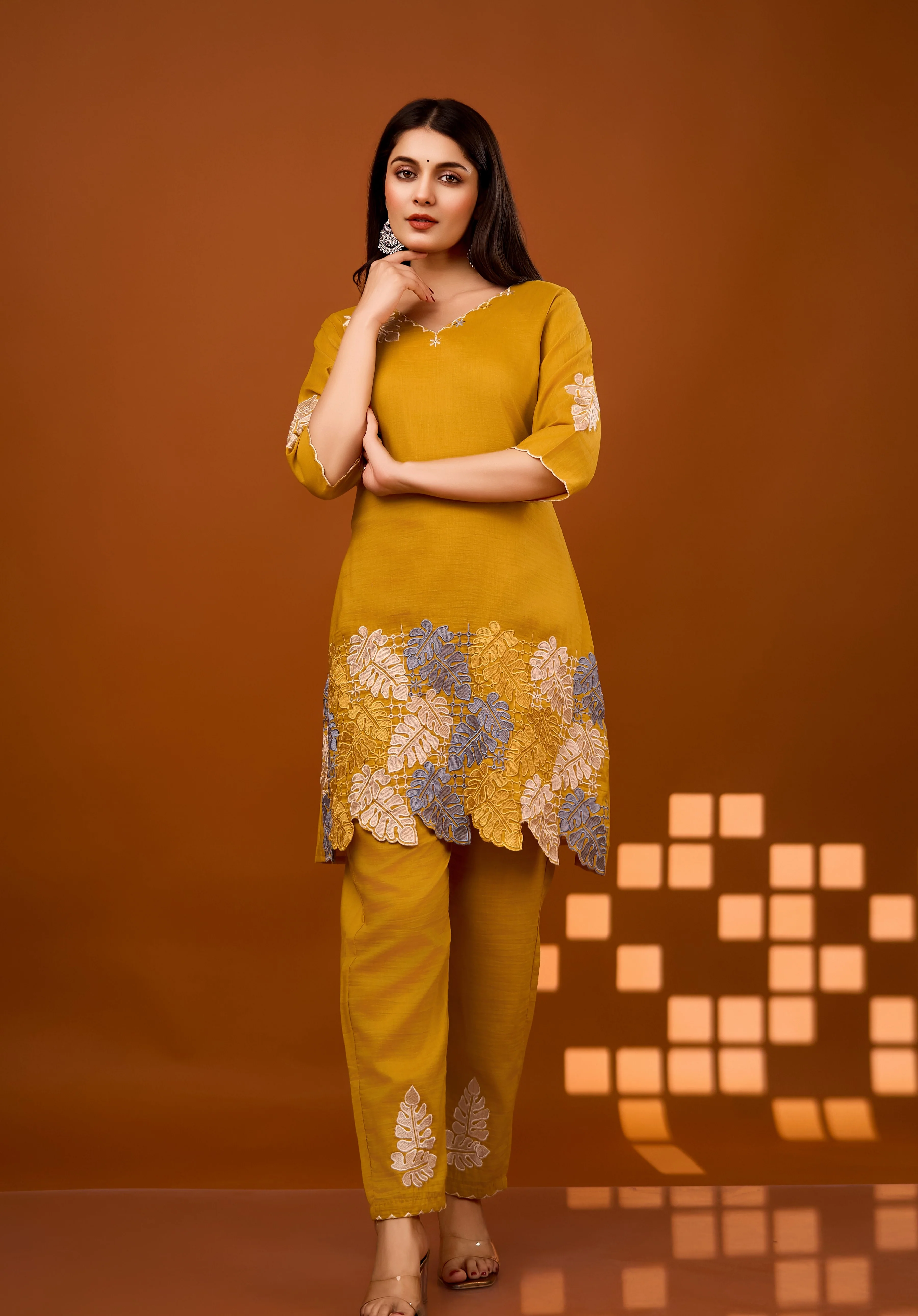 Nivedita Amber Embrodiered Co-ord Set - Image 5