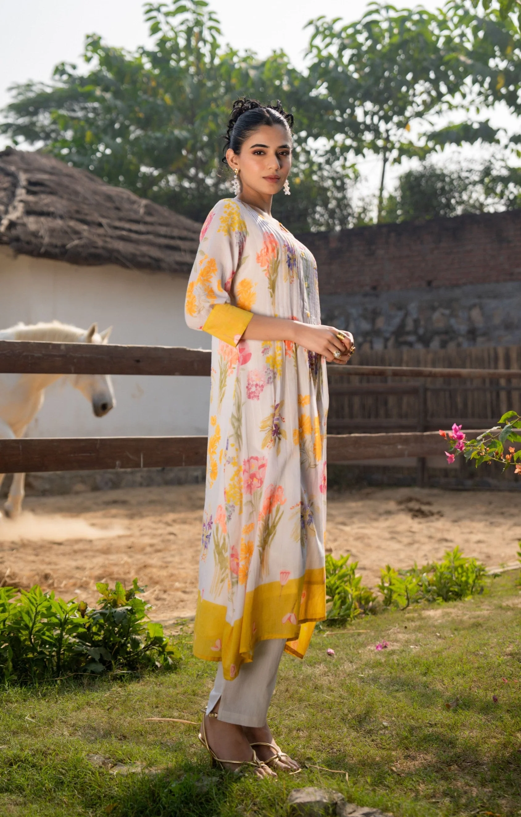 Hemal Amber Floral Cotton Kurta Pant Set - Image 7